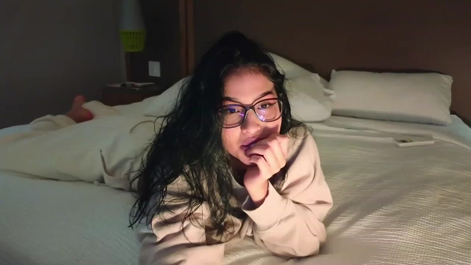 Gallery image thumbnail from DanielaSweet_'s myfreecams stream on, 03/19/2023, 12:56 image 10 of 20
