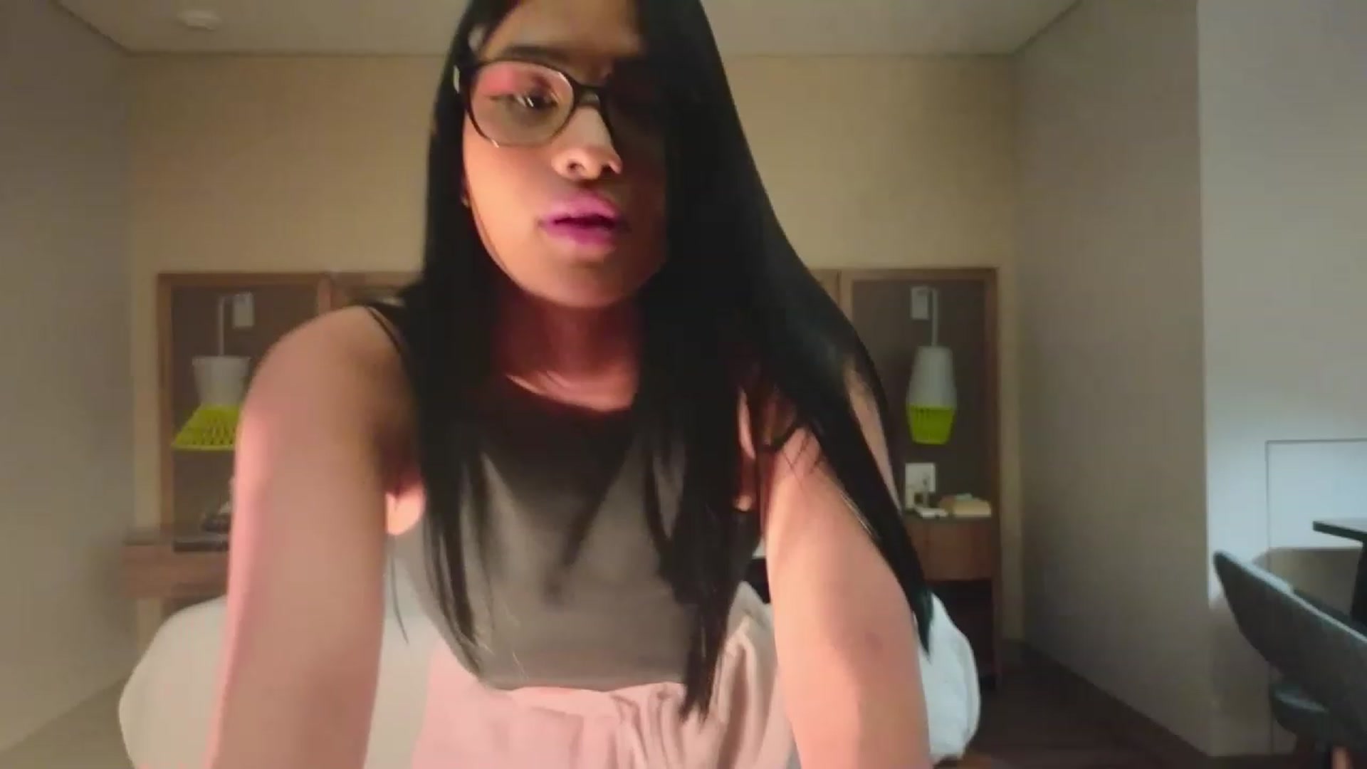 Gallery image thumbnail from DanielaSweet_'s myfreecams stream on, 06/01/2023, 09:35 image 10 of 20