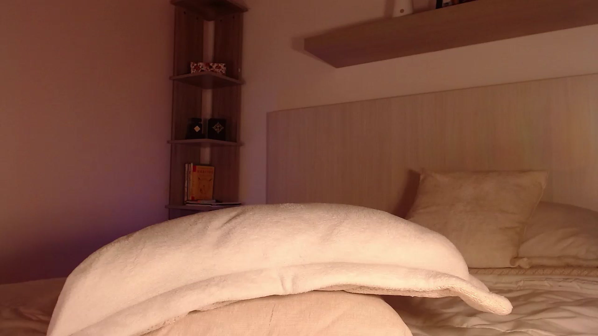 Gallery image thumbnail from DanielaSweet_'s myfreecams stream on, 09/18/2023, 17:29 image 7 of 20