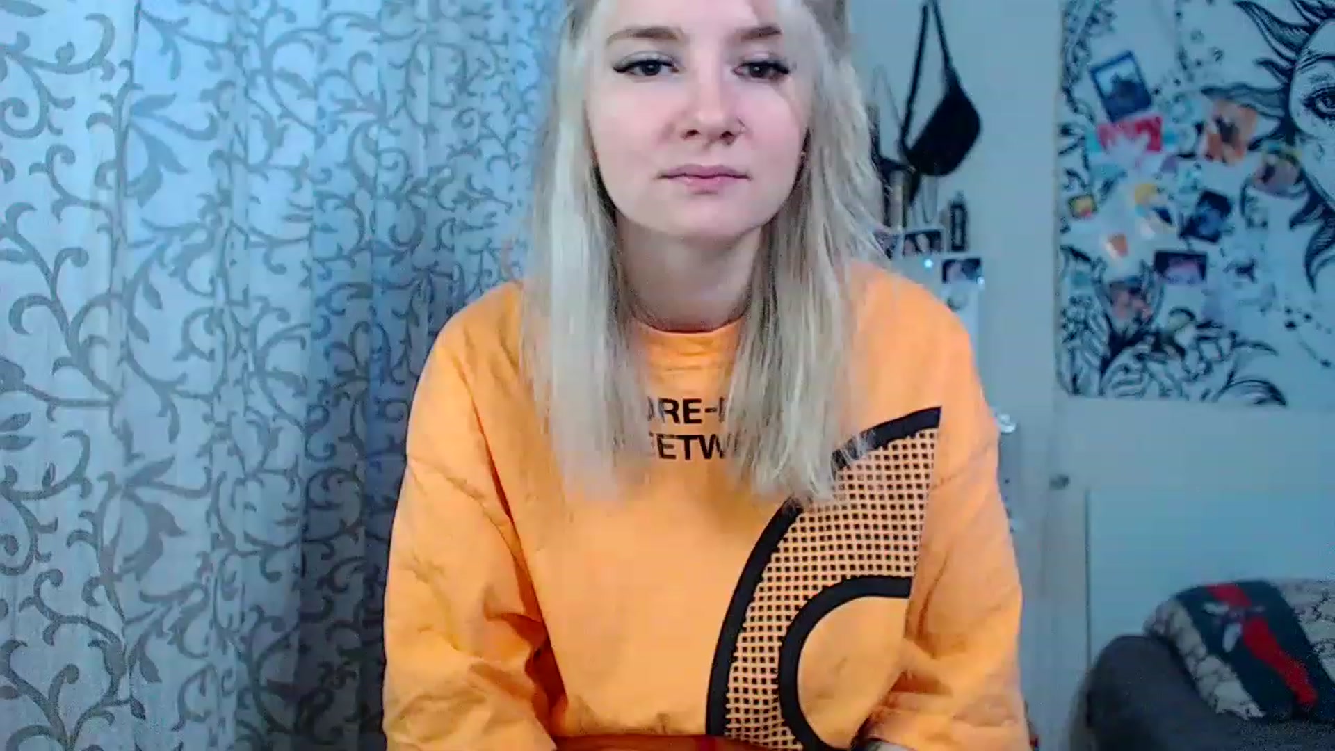 Gallery image thumbnail from DanielaTrue's myfreecams stream on, 11/19/2022, 12:24 image 7 of 20