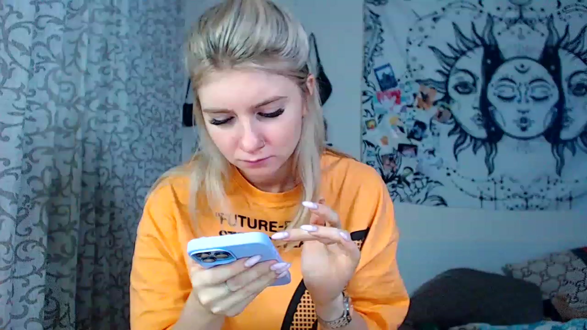 Gallery image thumbnail from DanielaTrue's myfreecams stream on, 11/20/2022, 15:52 image 16 of 20
