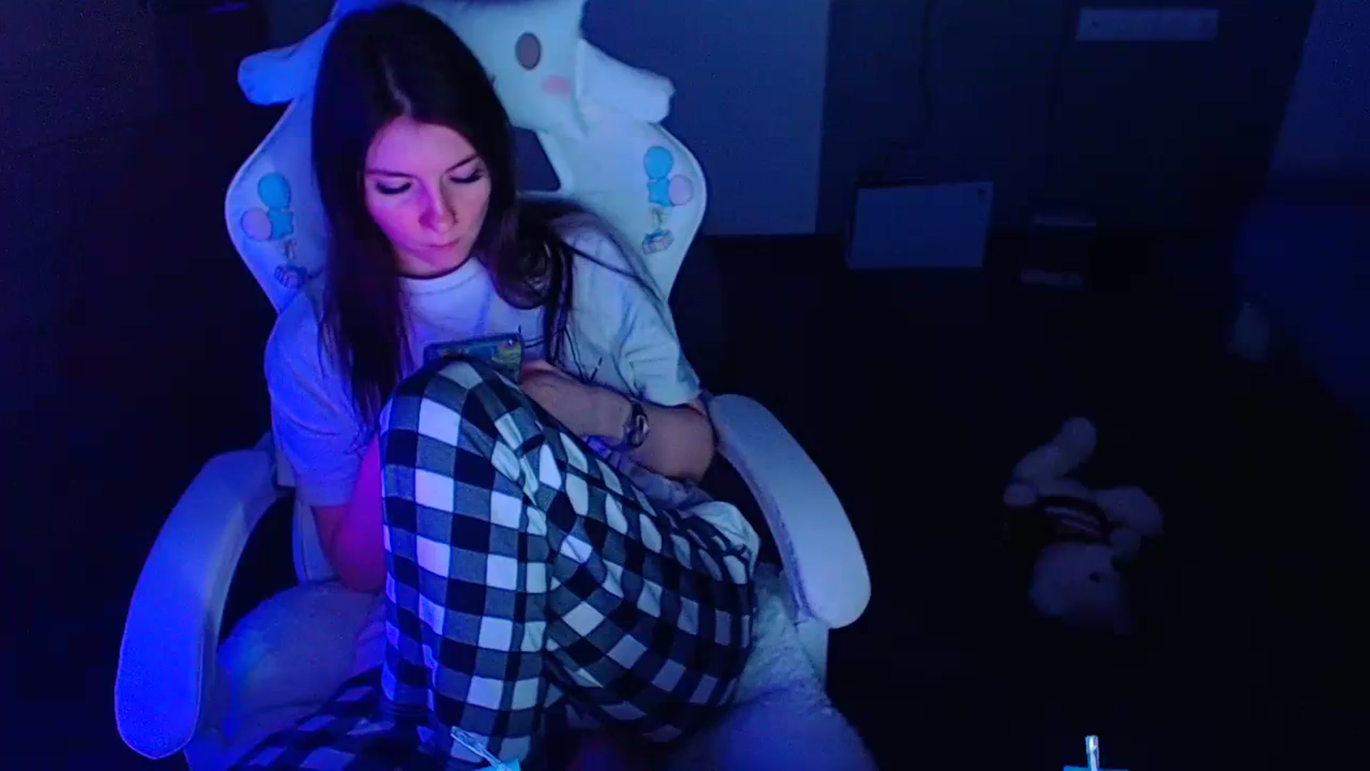 Gallery image thumbnail from DanielaTrue's myfreecams stream on, 04/05/2024, 18:37 image 1 of 20