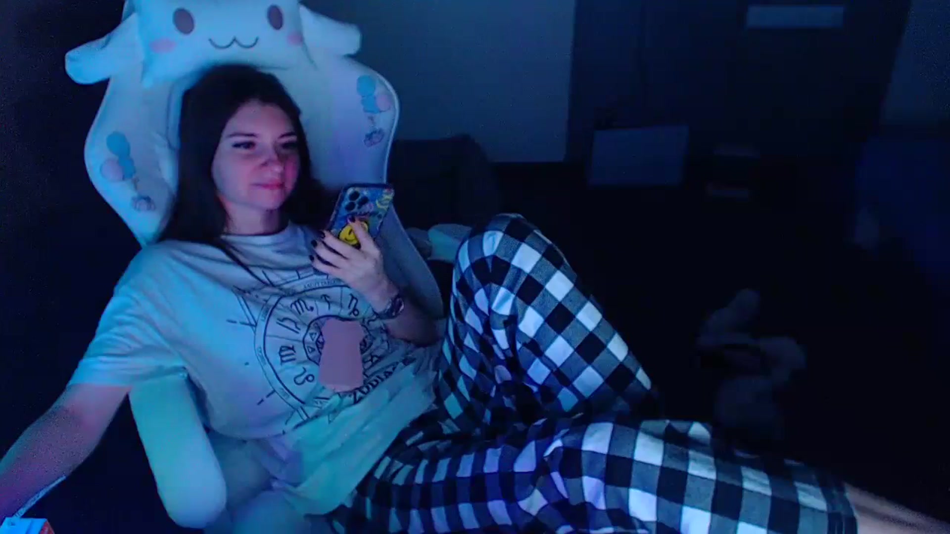 Gallery image thumbnail from DanielaTrue's myfreecams stream on, 04/05/2024, 18:37 image 19 of 20