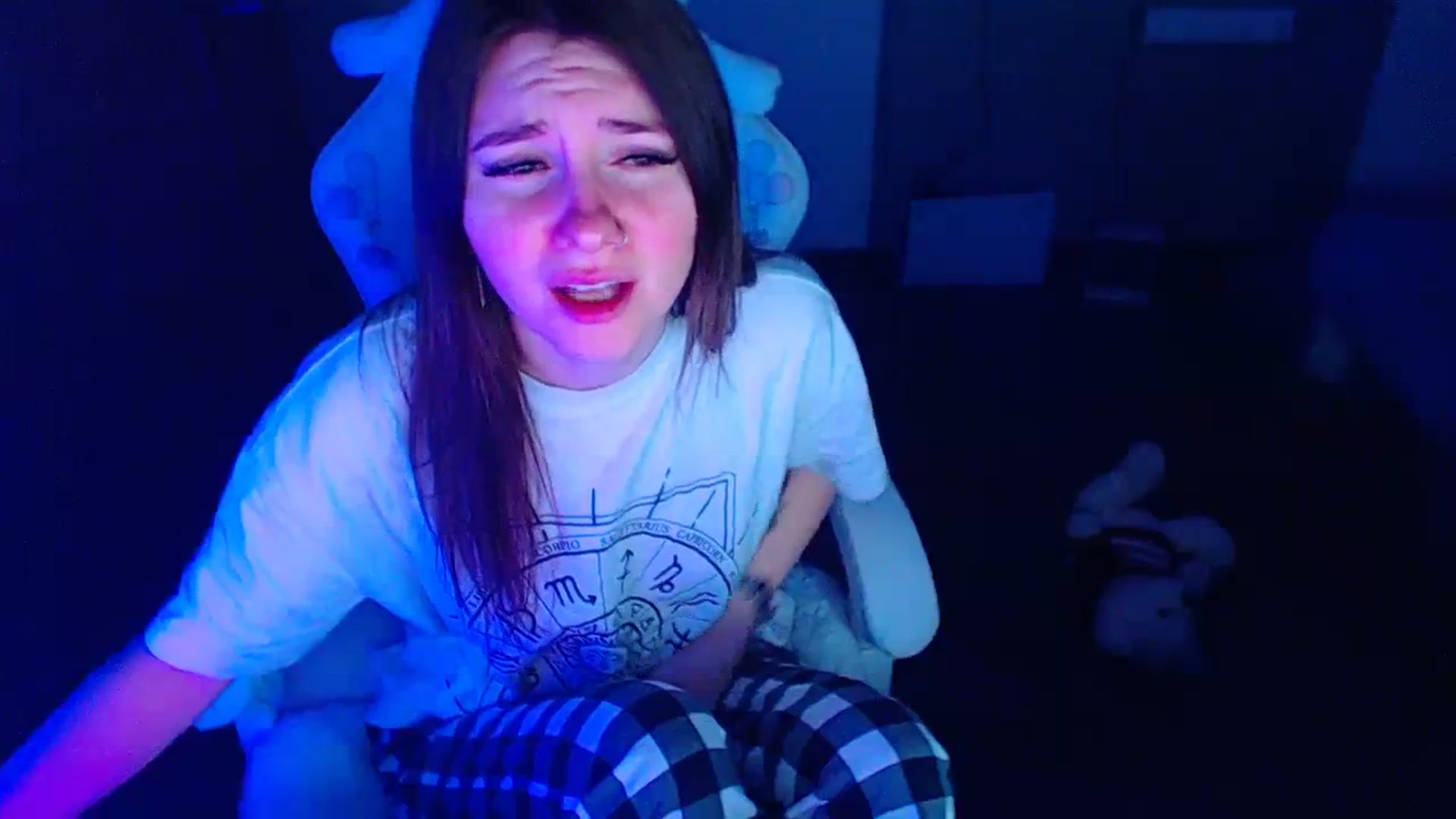 Gallery image thumbnail from DanielaTrue's myfreecams stream on, 04/05/2024, 18:37 image 9 of 20