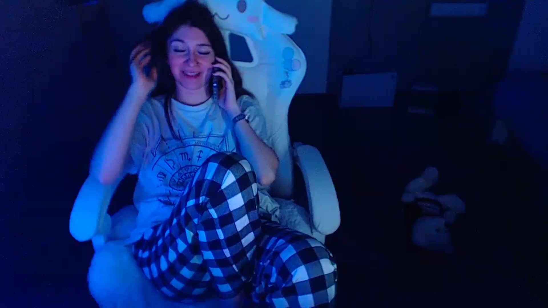 Gallery image thumbnail from DanielaTrue's myfreecams stream on, 04/05/2024, 18:37 image 17 of 20