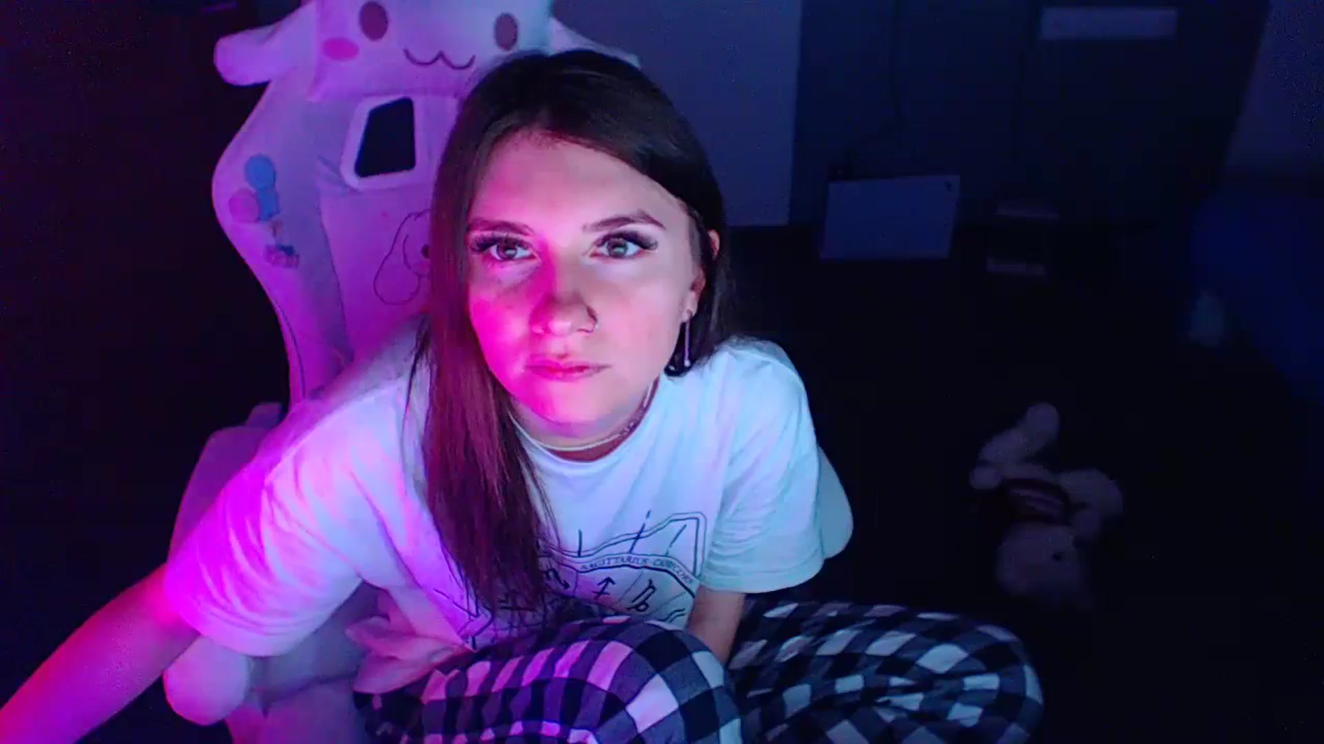 Gallery image thumbnail from DanielaTrue's myfreecams stream on, 04/05/2024, 18:37 image 7 of 20