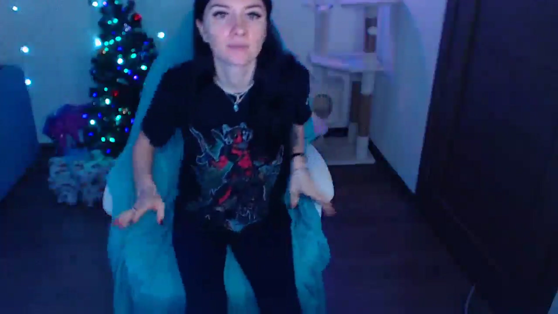 Gallery image thumbnail from DanielaTrue's myfreecams stream on, 12/25/2024, 11:07 image 4 of 20