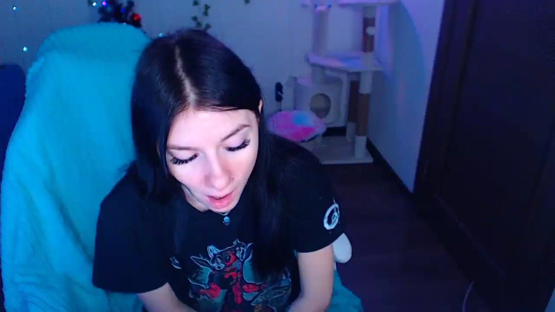 Gallery image thumbnail from DanielaTrue's myfreecams stream on, 12/25/2024, 11:07 image 10 of 20