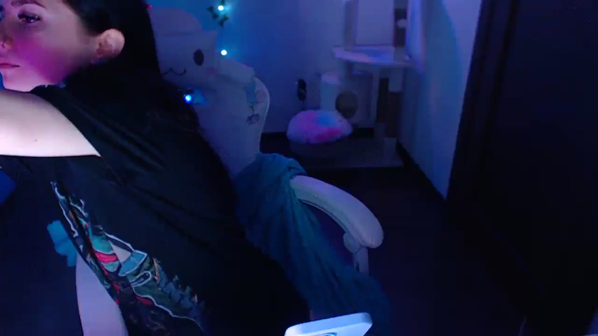 Gallery image thumbnail from DanielaTrue's myfreecams stream on, 12/25/2024, 13:04 image 11 of 20