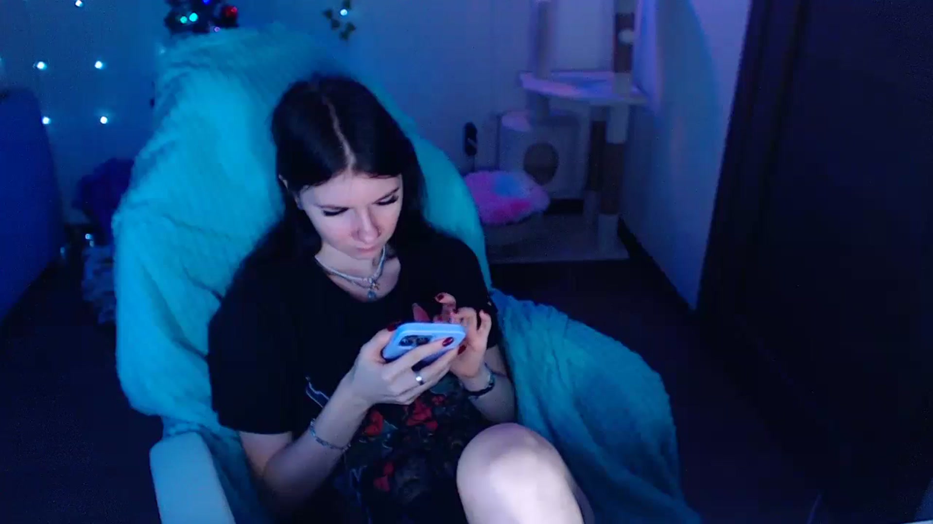 Gallery image thumbnail from DanielaTrue's myfreecams stream on, 12/25/2024, 15:17 image 2 of 20