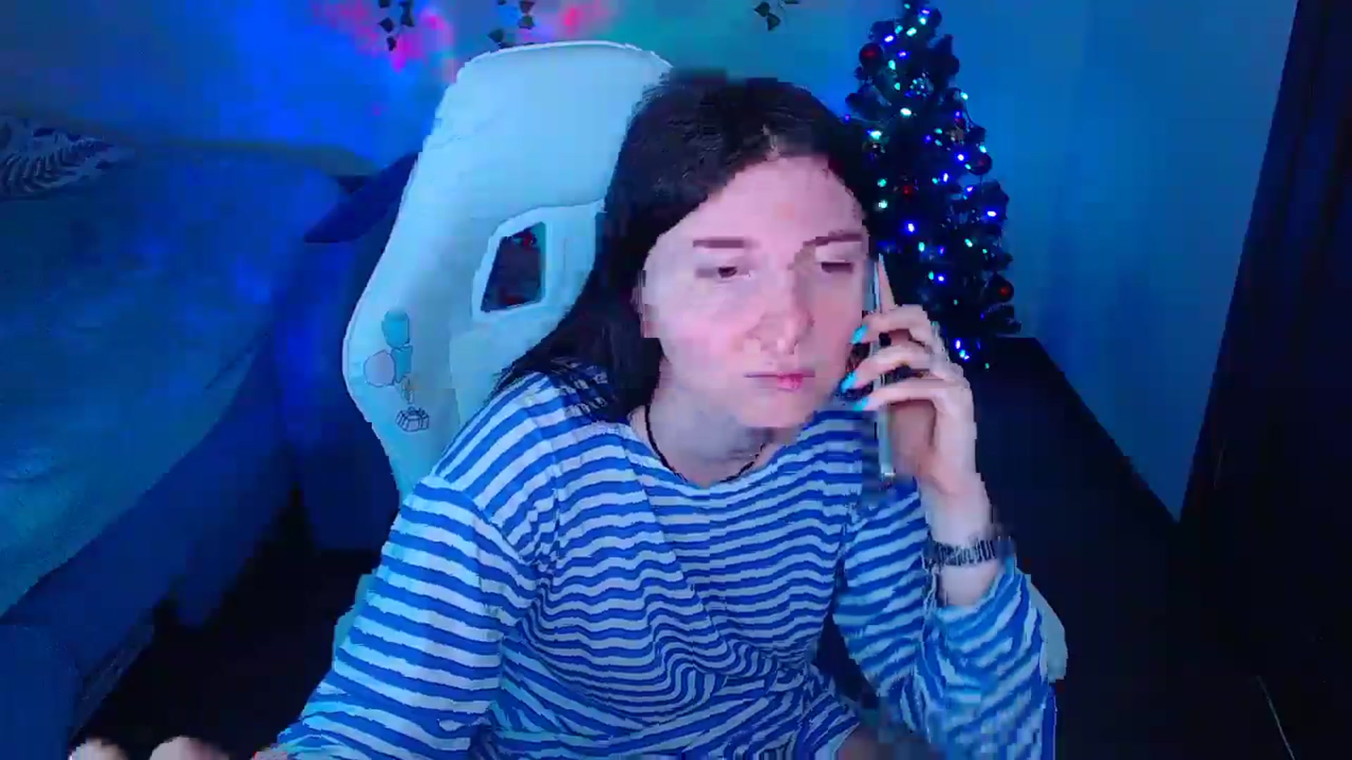 Gallery image thumbnail from DanielaTrue's myfreecams stream on, 12/25/2025, 16:16 image 15 of 20