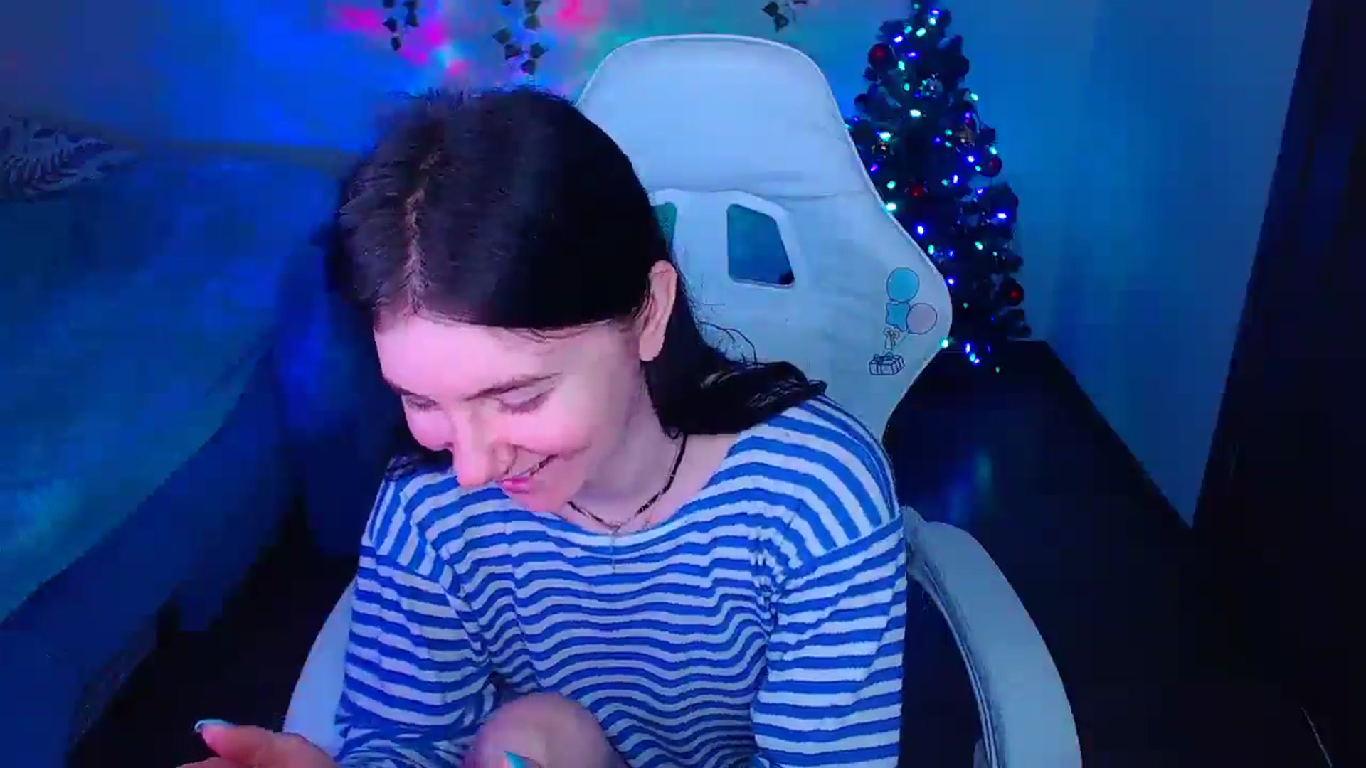 Gallery image thumbnail from DanielaTrue's myfreecams stream on, 12/25/2025, 16:16 image 13 of 20
