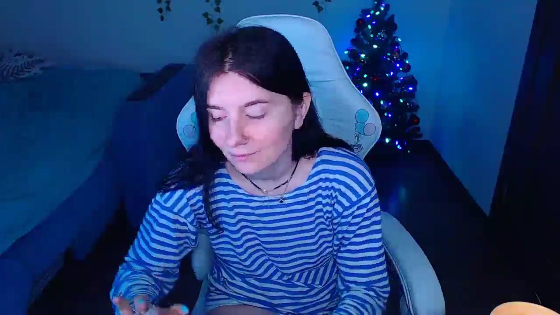 Gallery image thumbnail from DanielaTrue's myfreecams stream on, 12/25/2025, 16:16 image 9 of 20