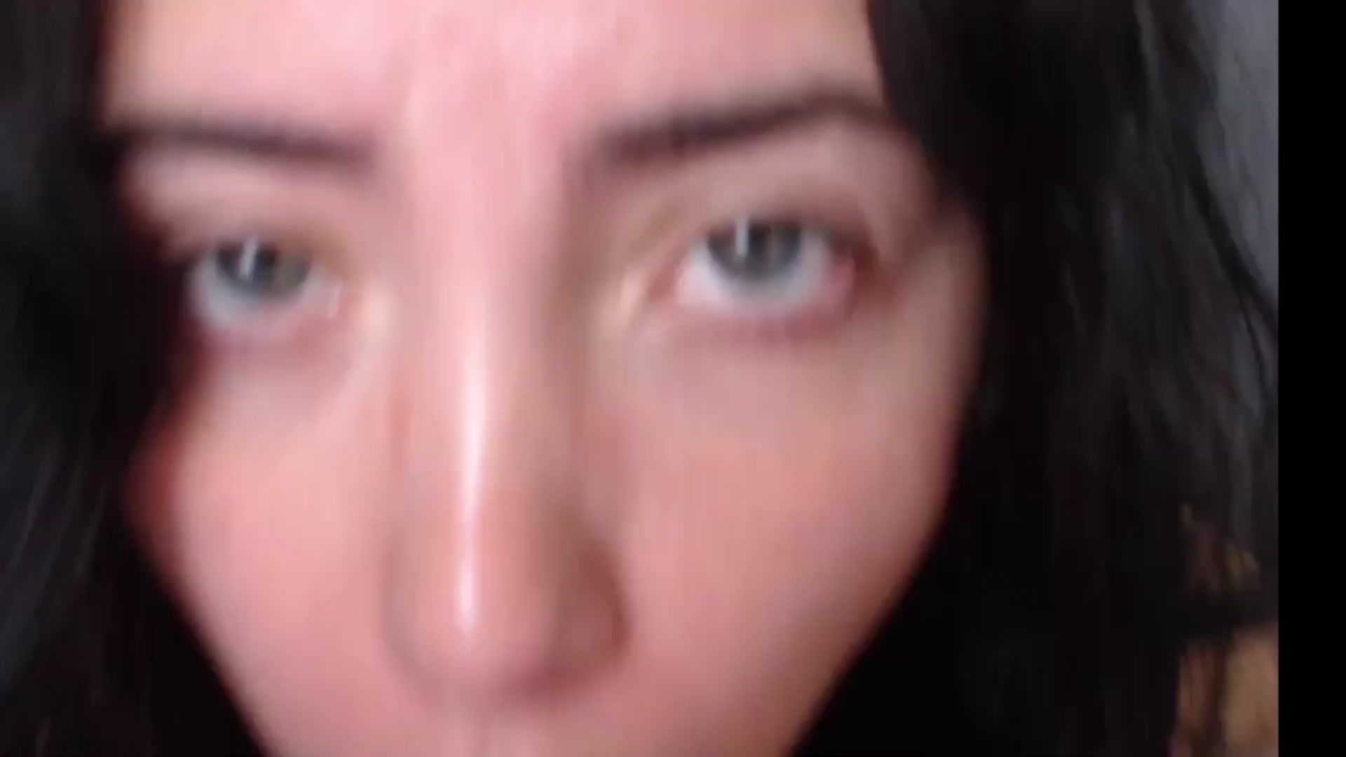 Gallery image thumbnail from Danielaa's myfreecams stream on, 03/30/2024, 16:17 image 9 of 20