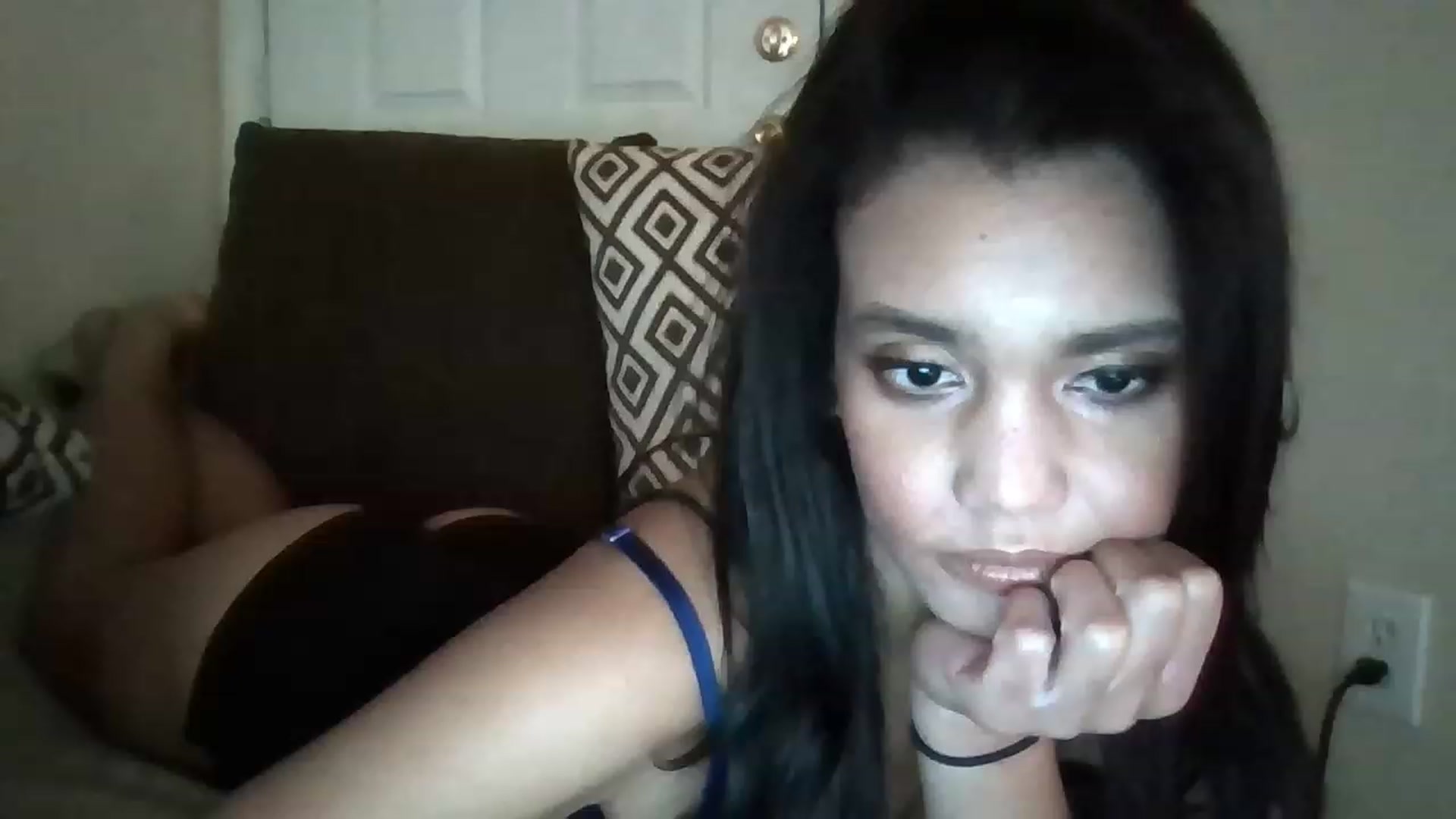 Gallery image thumbnail from Danieleah's myfreecams stream on, 11/17/2022, 19:28 image 14 of 20