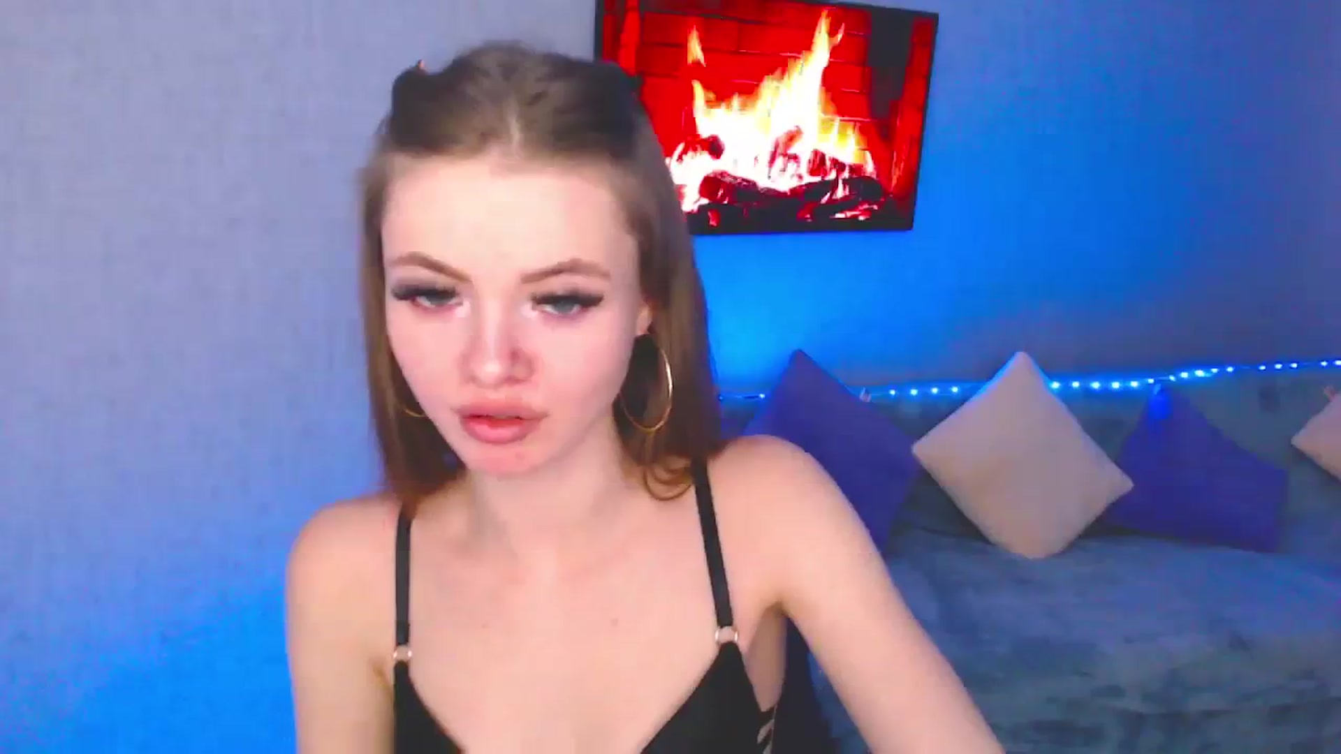 Gallery image thumbnail from Daniella___'s myfreecams stream on, 03/14/2024, 13:16 image 18 of 20