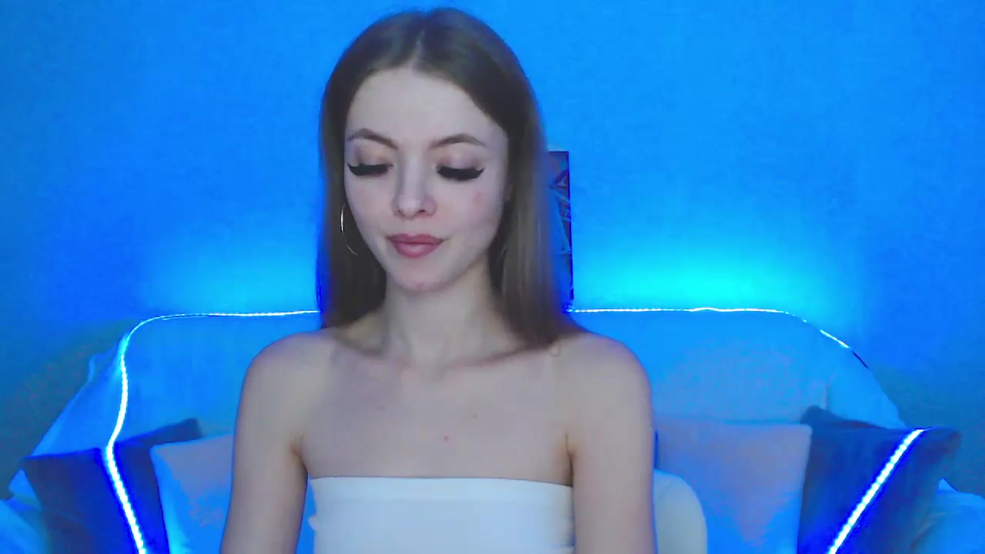 Gallery image thumbnail from Daniella___'s myfreecams stream on, 04/18/2024, 12:56 image 6 of 20