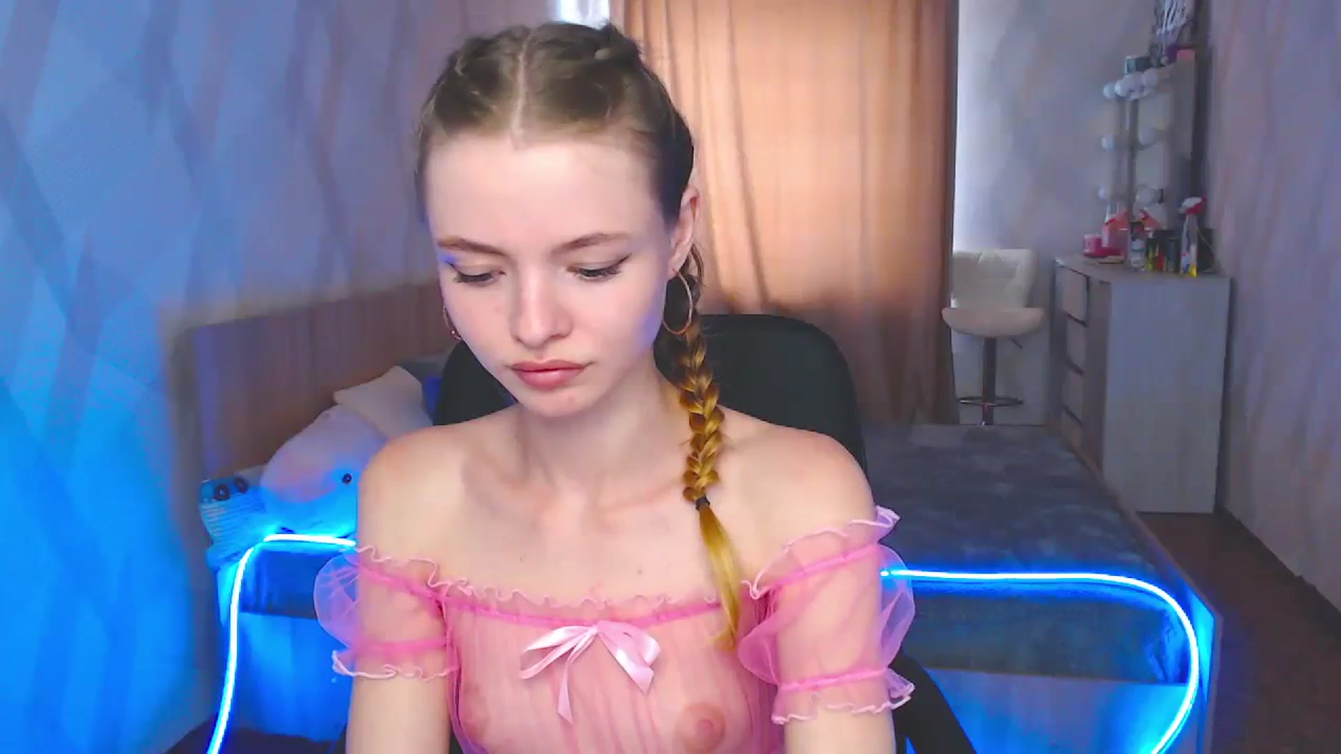 Gallery image thumbnail from Daniella___'s myfreecams stream on, 06/16/2024, 14:17 image 4 of 20