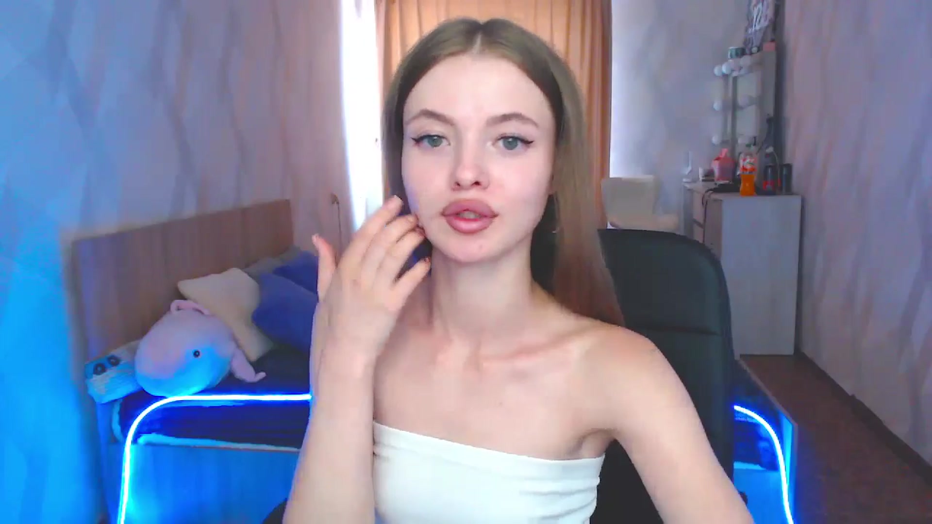 Gallery image thumbnail from Daniella___'s myfreecams stream on, 06/22/2024, 13:06 image 8 of 20