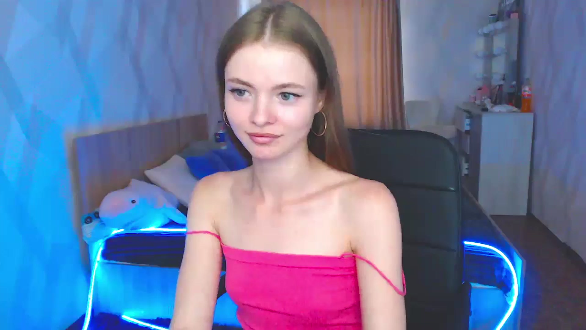 Gallery image thumbnail from Daniella___'s myfreecams stream on, 06/25/2024, 12:36 image 9 of 20