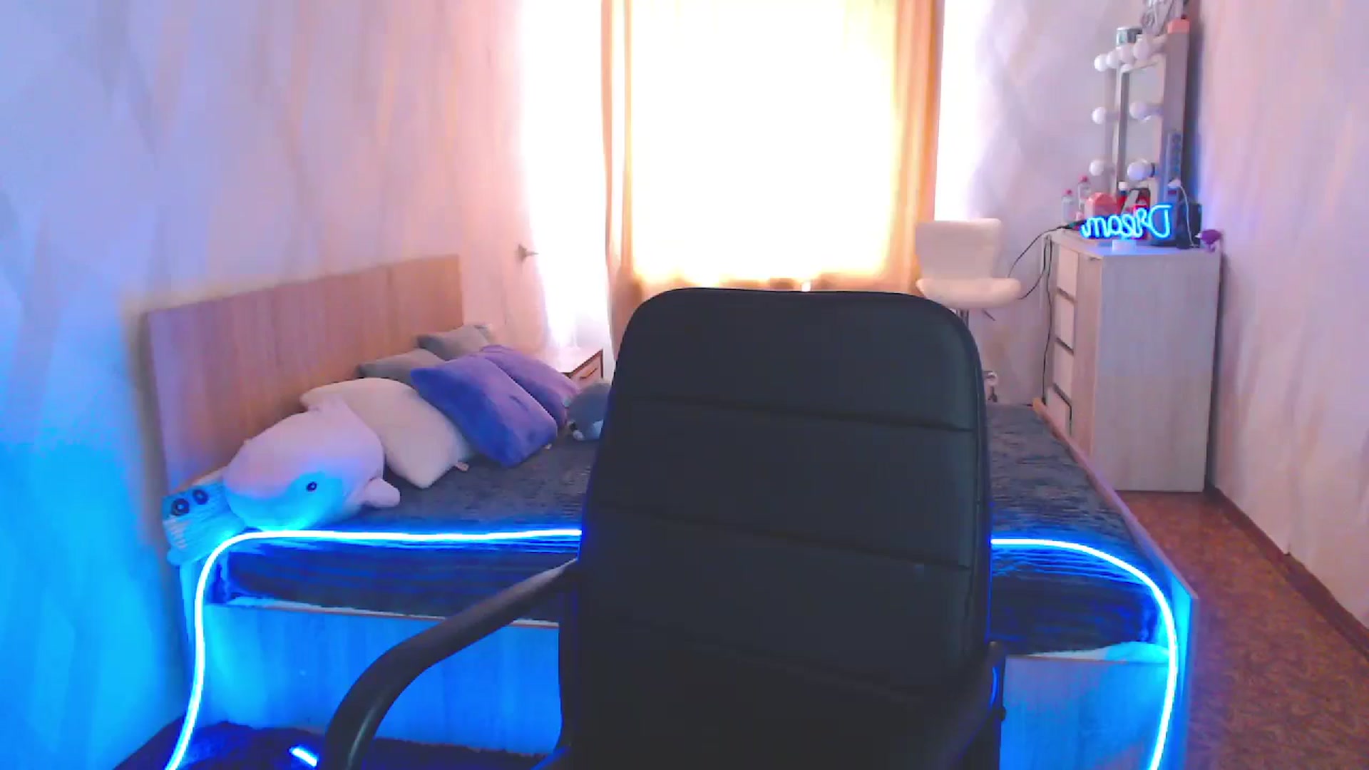 Gallery image thumbnail from Daniella___'s myfreecams stream on, 07/03/2024, 10:25 image 7 of 20