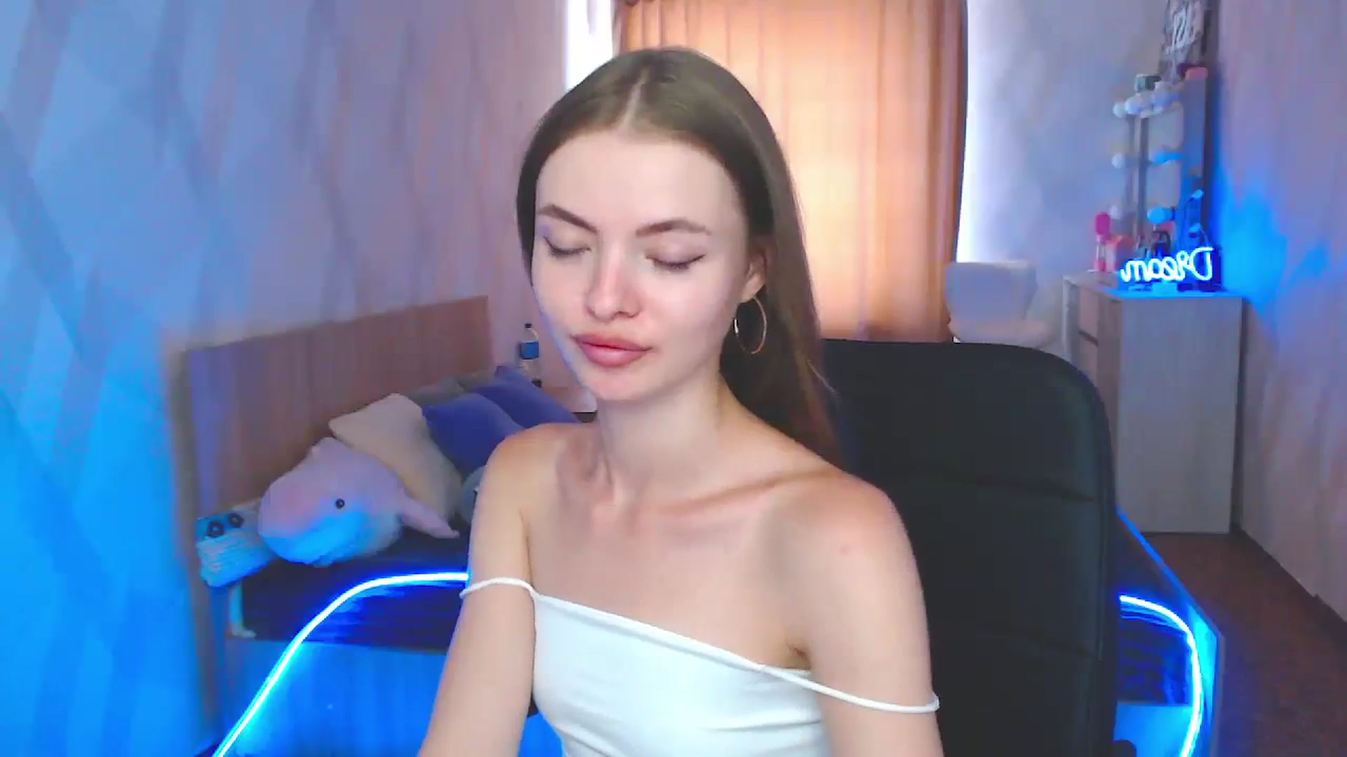 Gallery image thumbnail from Daniella___'s myfreecams stream on, 07/07/2024, 12:17 image 5 of 20