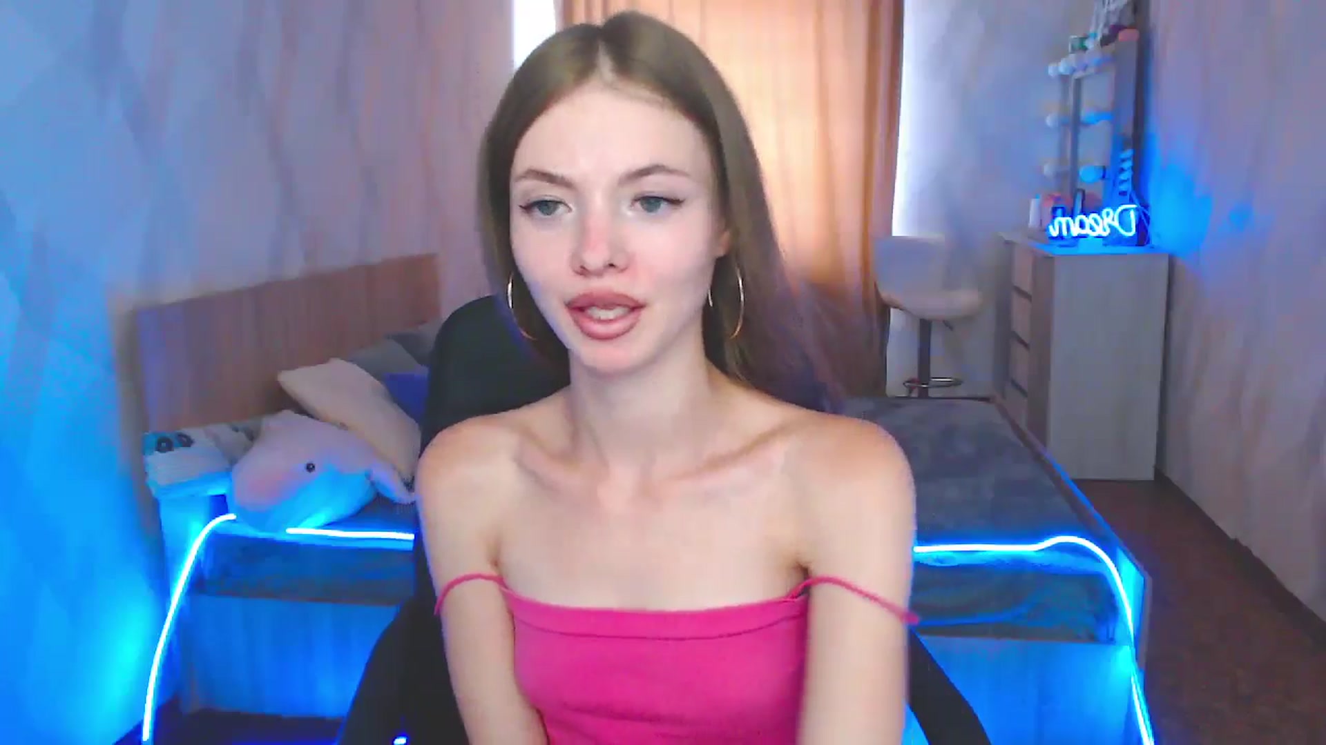Gallery image thumbnail from Daniella___'s myfreecams stream on, 07/12/2024, 11:42 image 10 of 20
