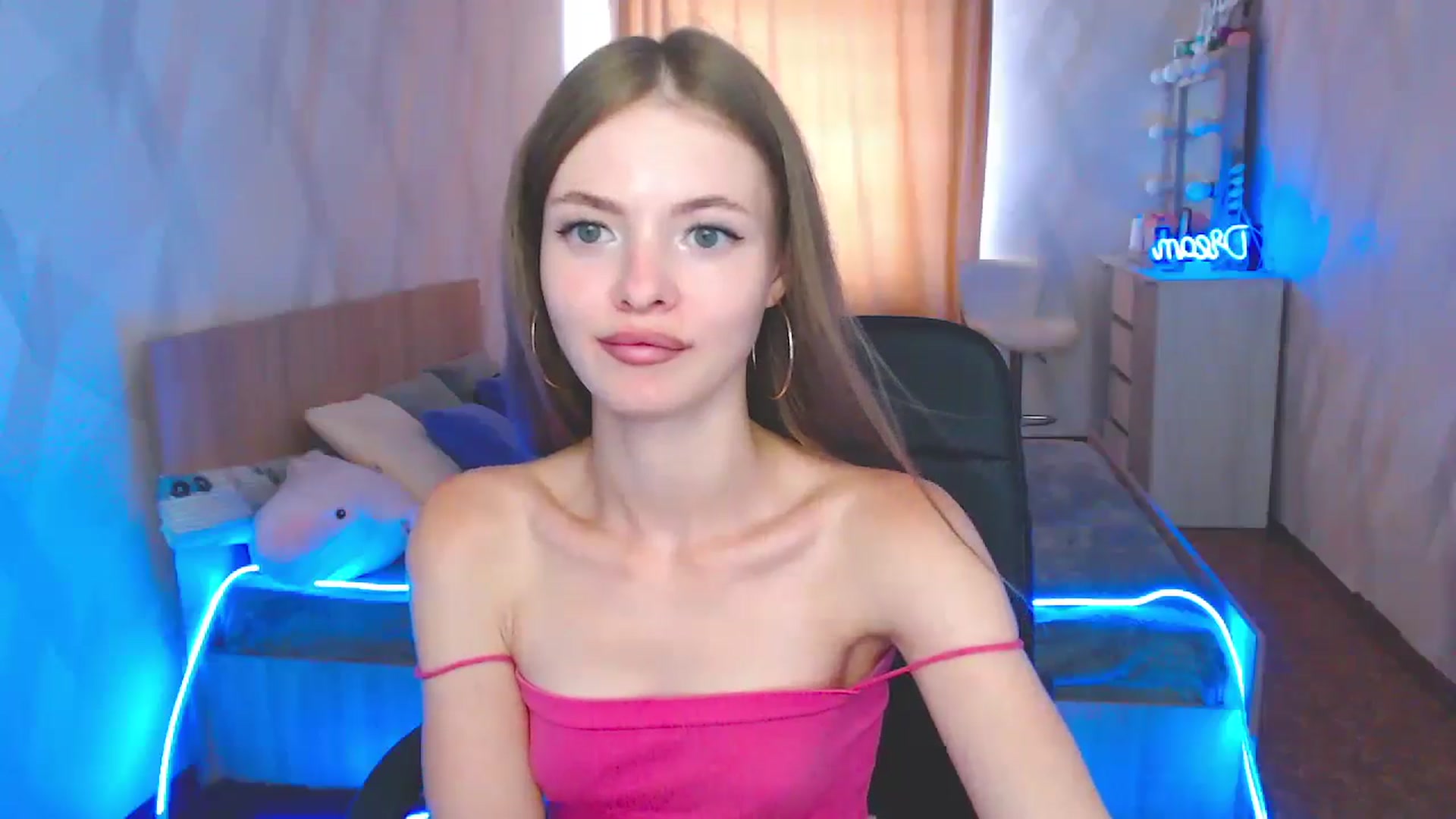 Gallery image thumbnail from Daniella___'s myfreecams stream on, 07/12/2024, 11:42 image 12 of 20