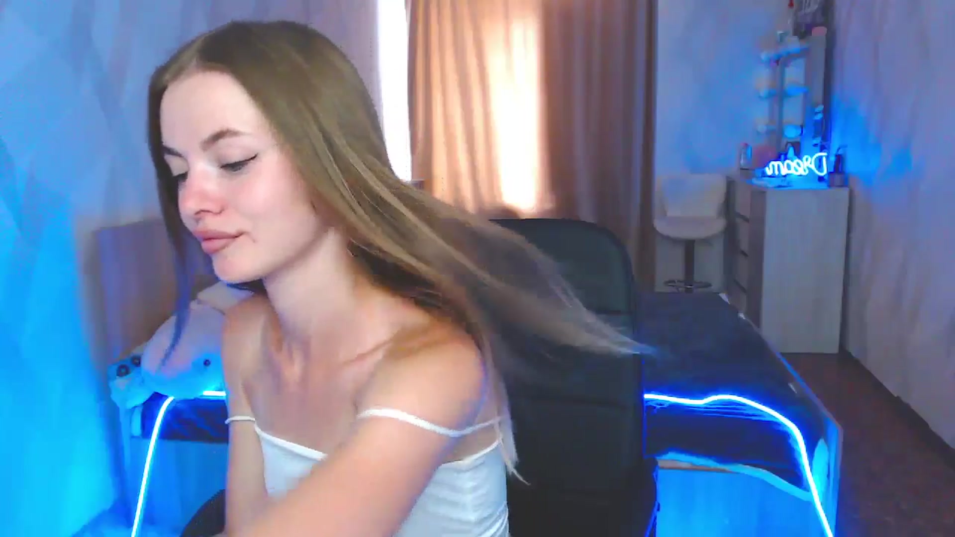Gallery image thumbnail from Daniella___'s myfreecams stream on, 07/19/2024, 10:14 image 6 of 20