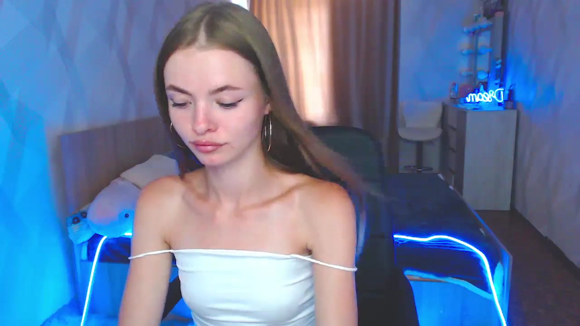 Gallery image thumbnail from Daniella___'s myfreecams stream on, 07/19/2024, 11:28 image 9 of 20