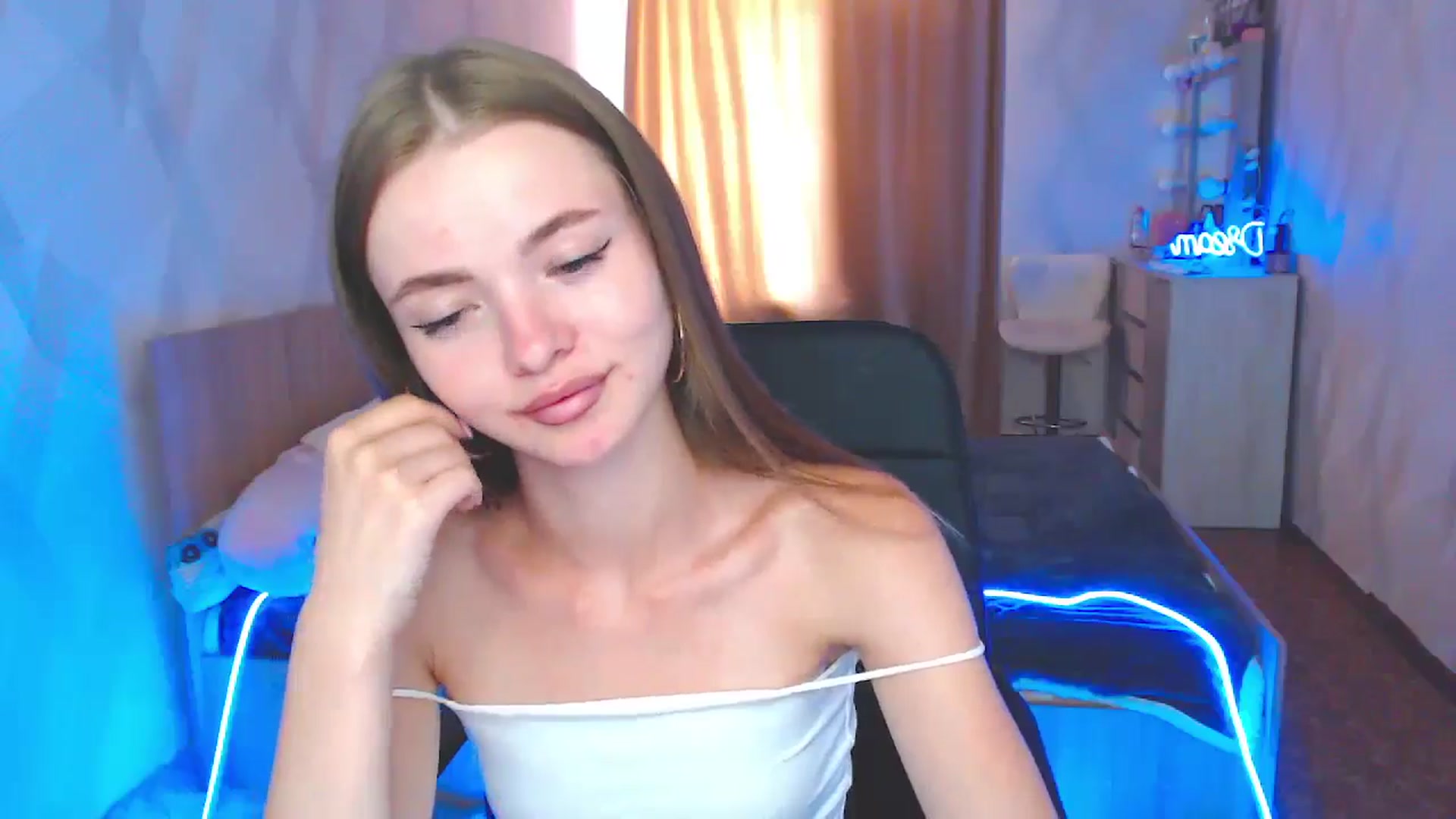Gallery image thumbnail from Daniella___'s myfreecams stream on, 07/19/2024, 11:28 image 13 of 20