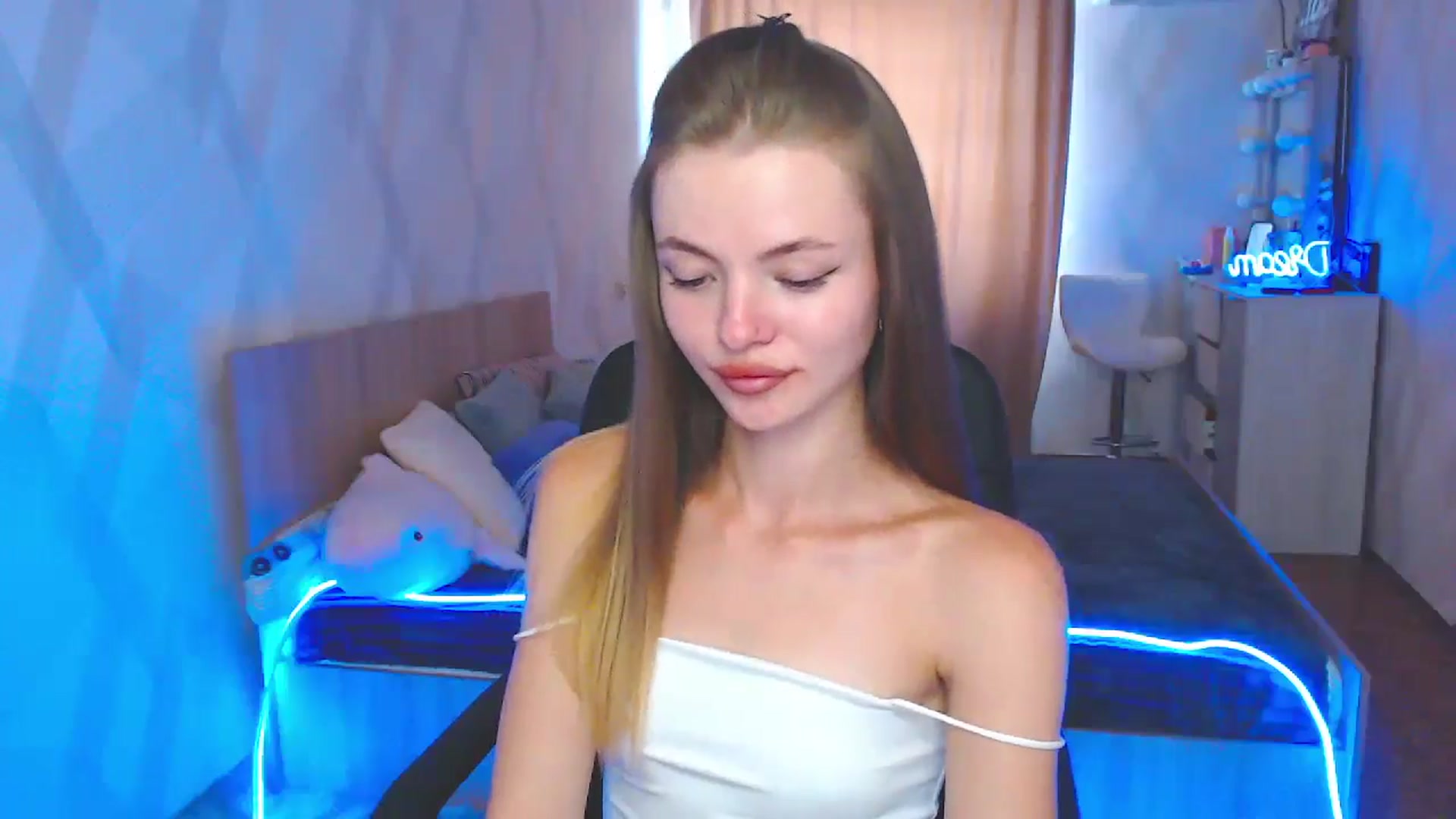 Gallery image thumbnail from Daniella___'s myfreecams stream on, 08/02/2024, 13:28 image 4 of 20