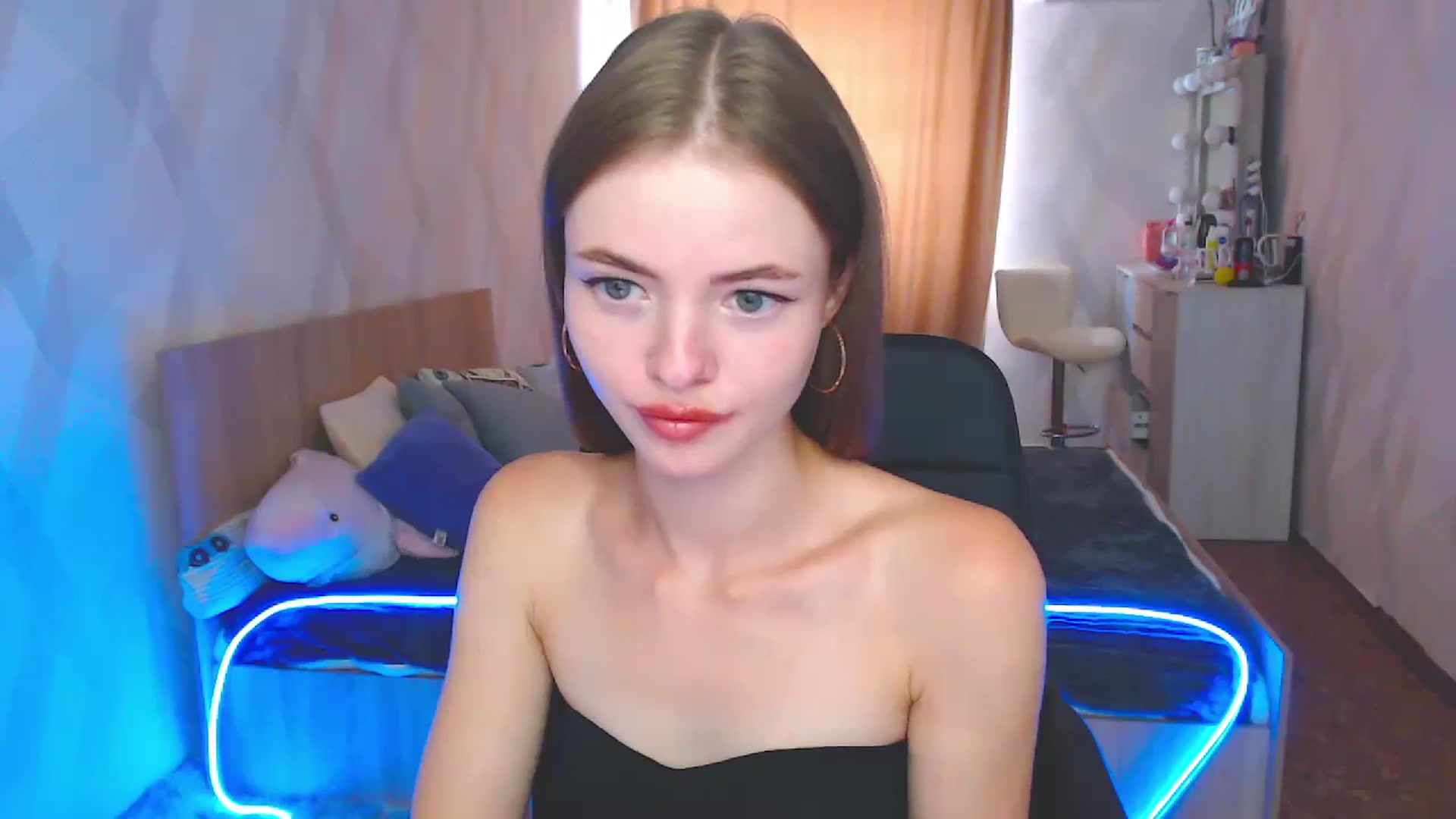 Gallery image thumbnail from Daniella___'s myfreecams stream on, 08/05/2024, 13:29 image 8 of 20