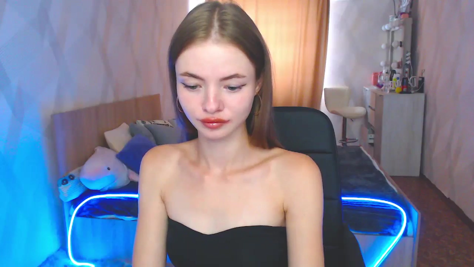Gallery image thumbnail from Daniella___'s myfreecams stream on, 08/05/2024, 13:29 image 2 of 20