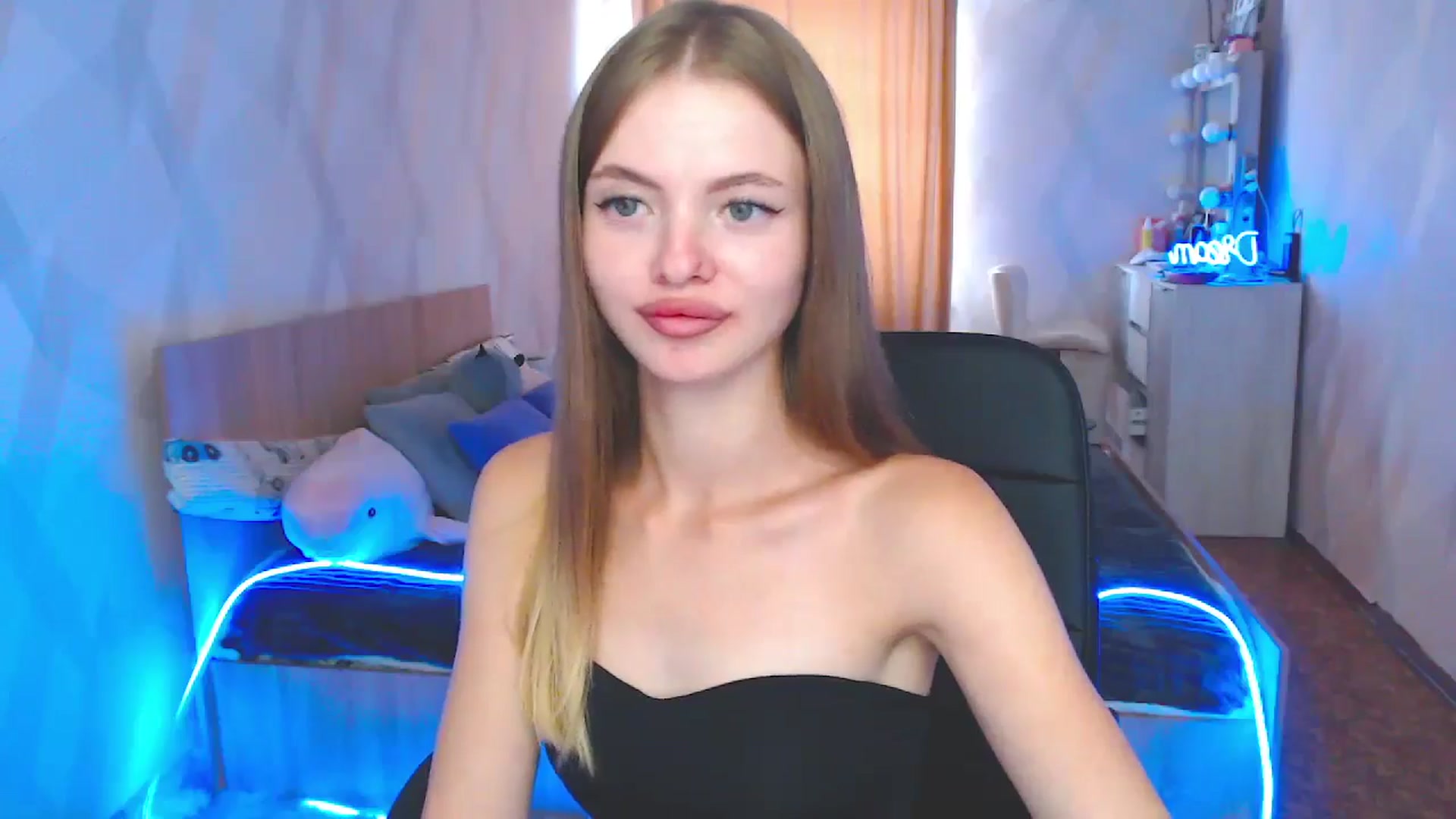 Gallery image thumbnail from Daniella___'s myfreecams stream on, 08/06/2024, 12:49 image 6 of 20