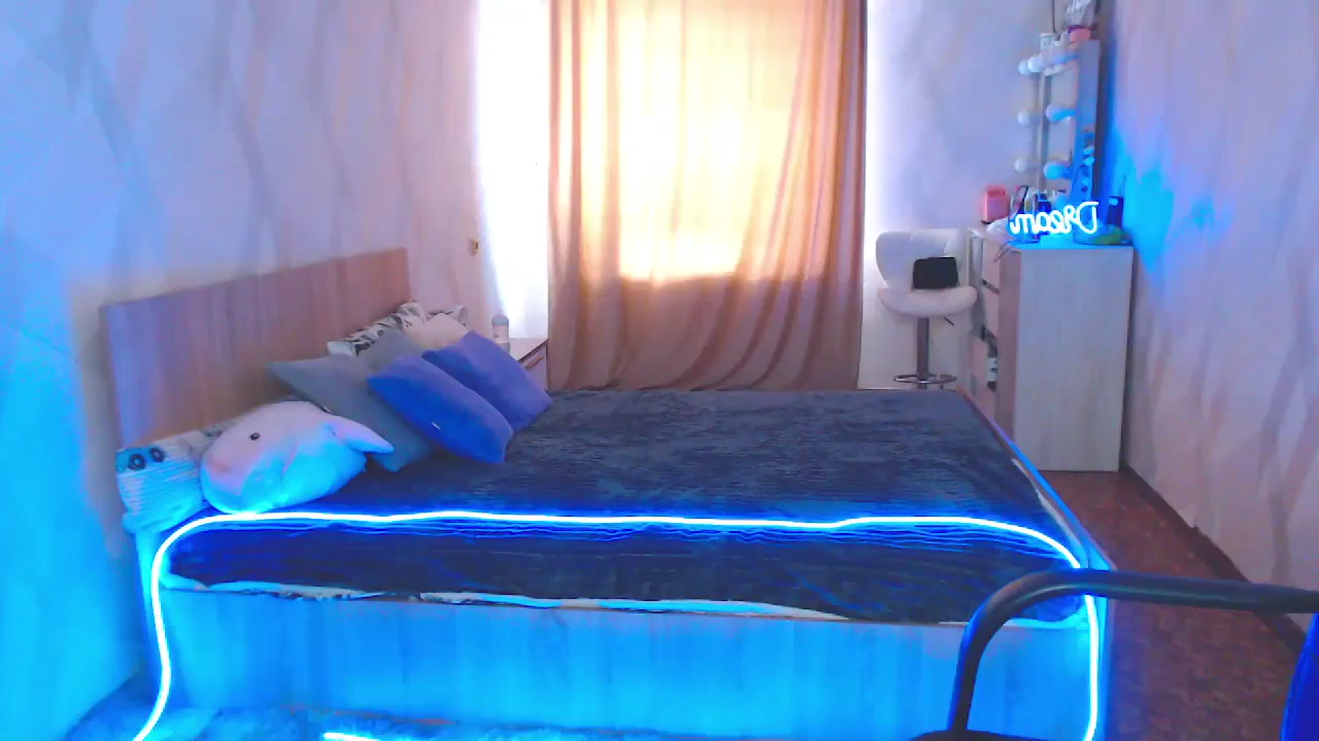 Gallery image thumbnail from Daniella___'s myfreecams stream on, 08/13/2024, 11:59 image 17 of 20