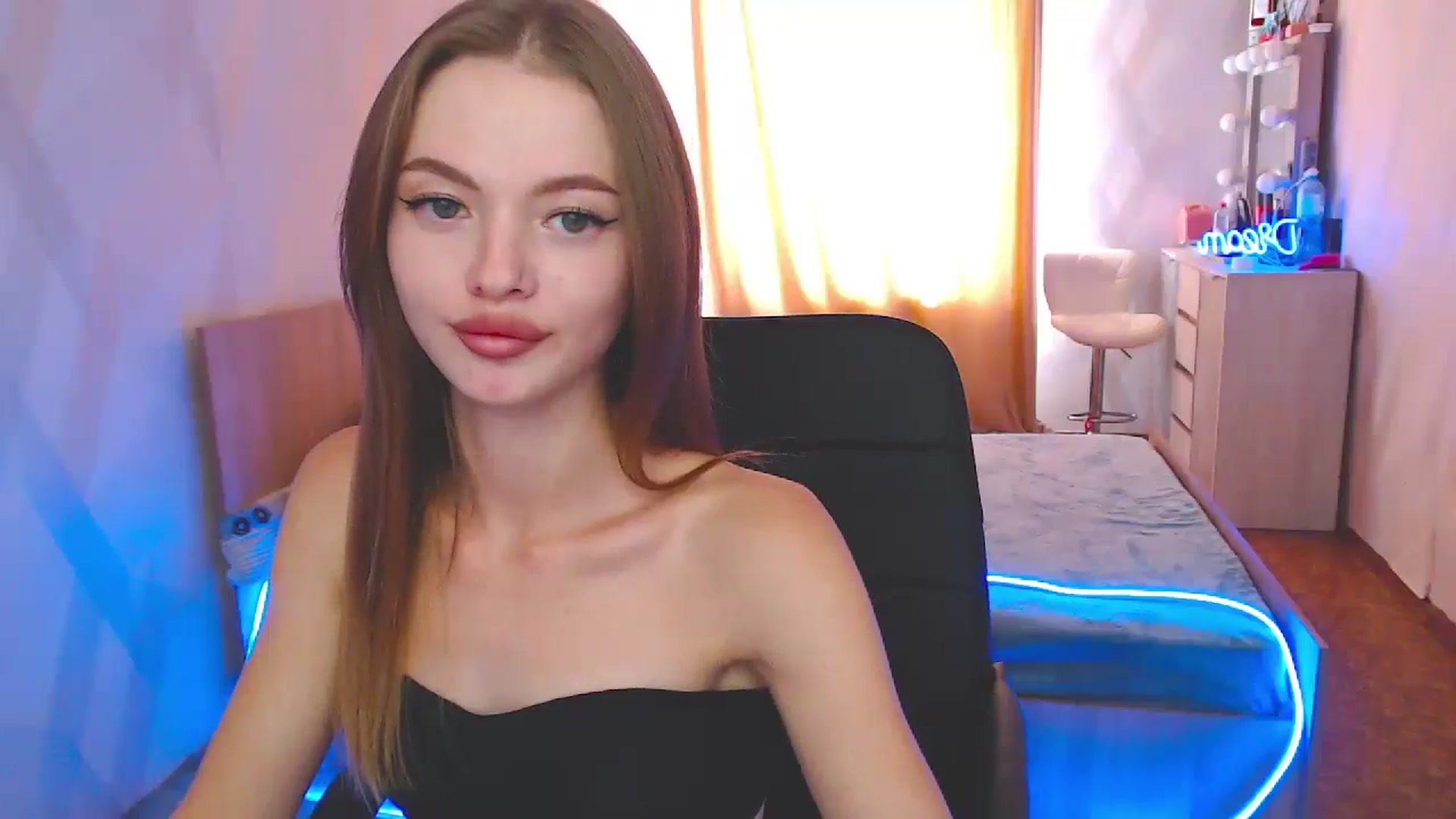 Gallery image thumbnail from Daniella___'s myfreecams stream on, 10/09/2024, 10:59 image 3 of 20
