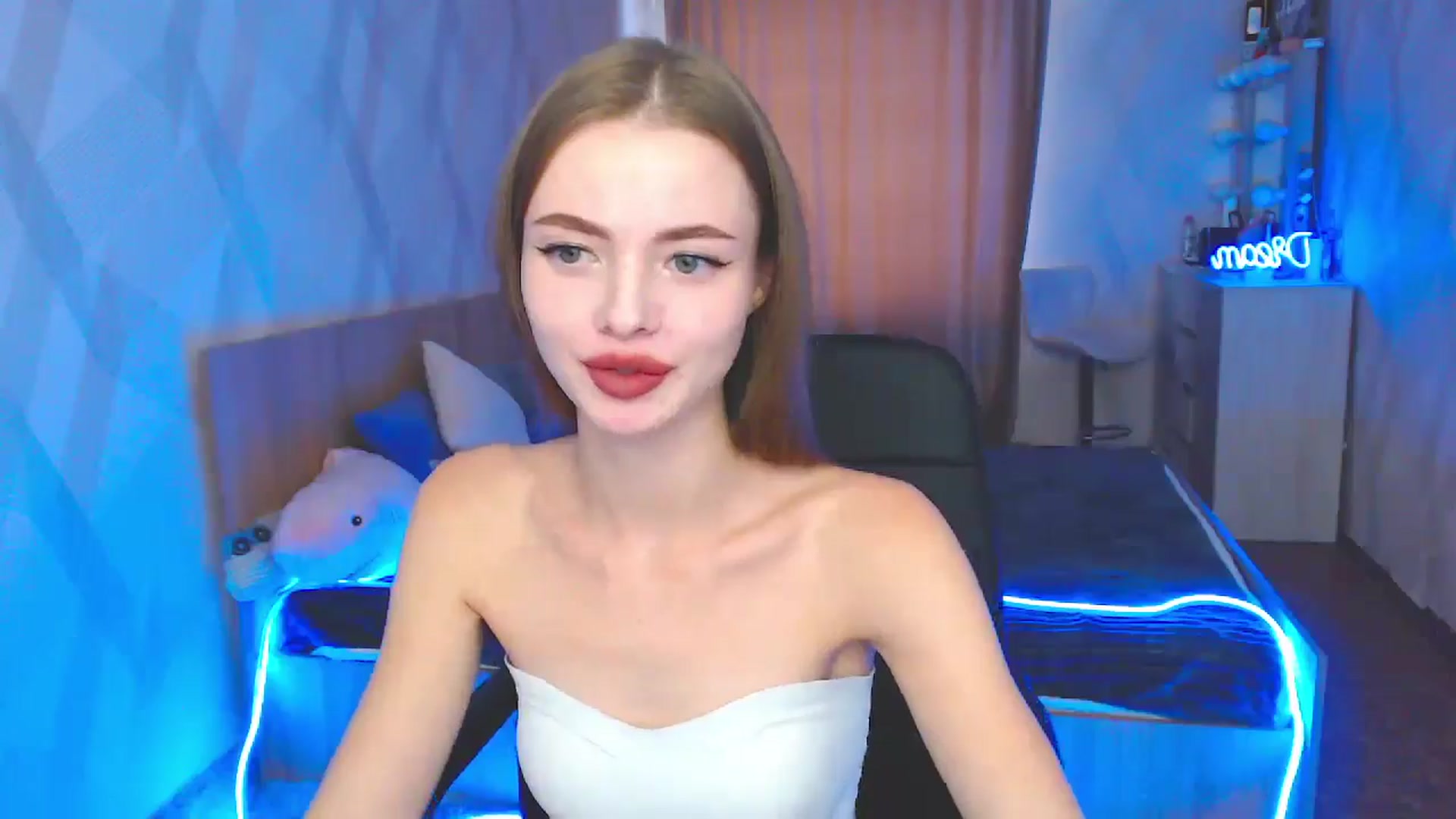 Gallery image thumbnail from Daniella___'s myfreecams stream on, 11/01/2024, 12:54 image 13 of 20