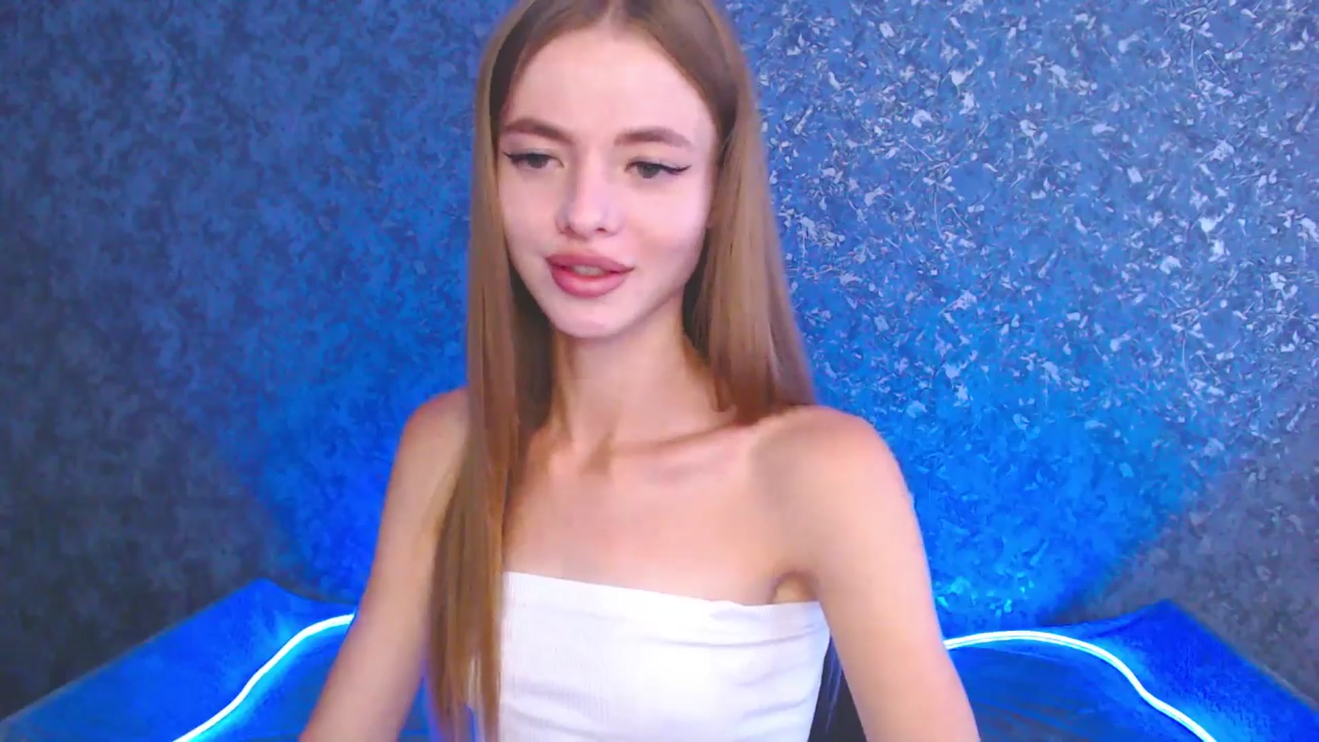 Gallery image thumbnail from Daniella___'s myfreecams stream on, 08/15/2025, 12:22 image 7 of 20