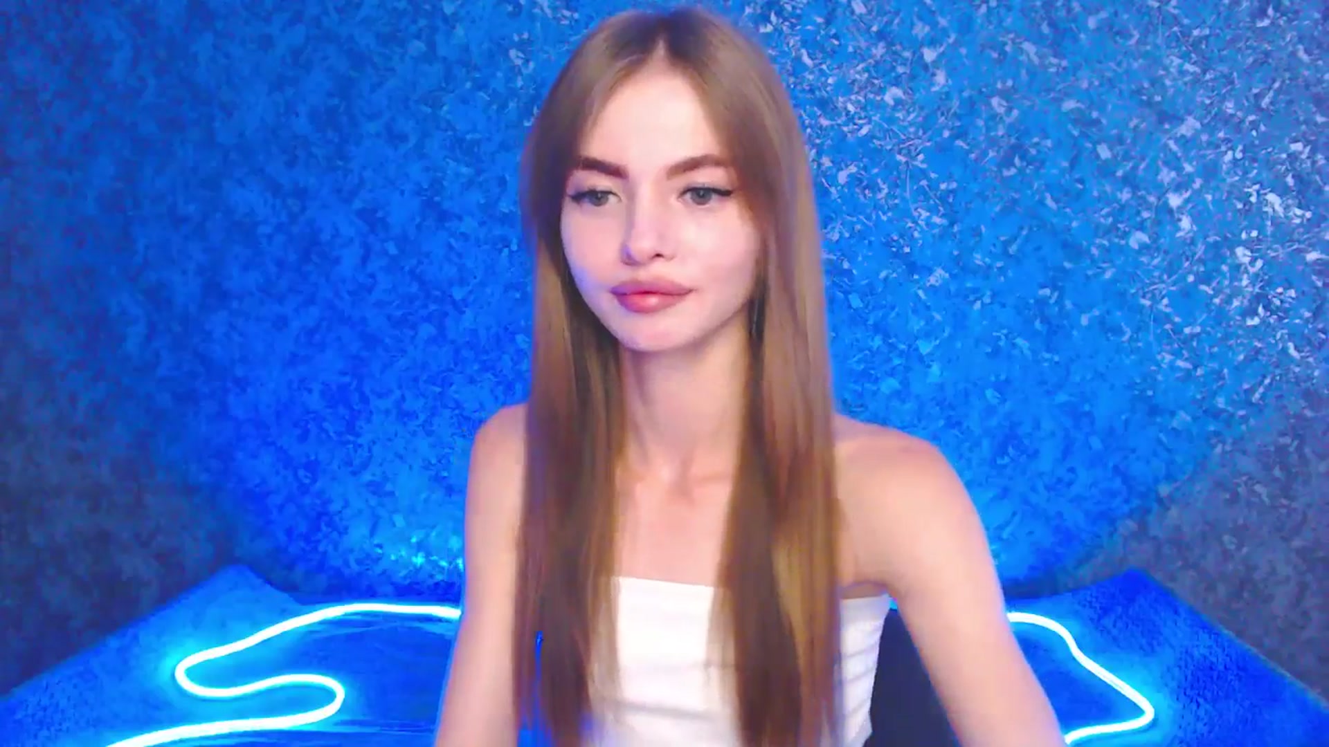 Gallery image thumbnail from Daniella___'s myfreecams stream on, 09/08/2025, 12:08 image 14 of 20