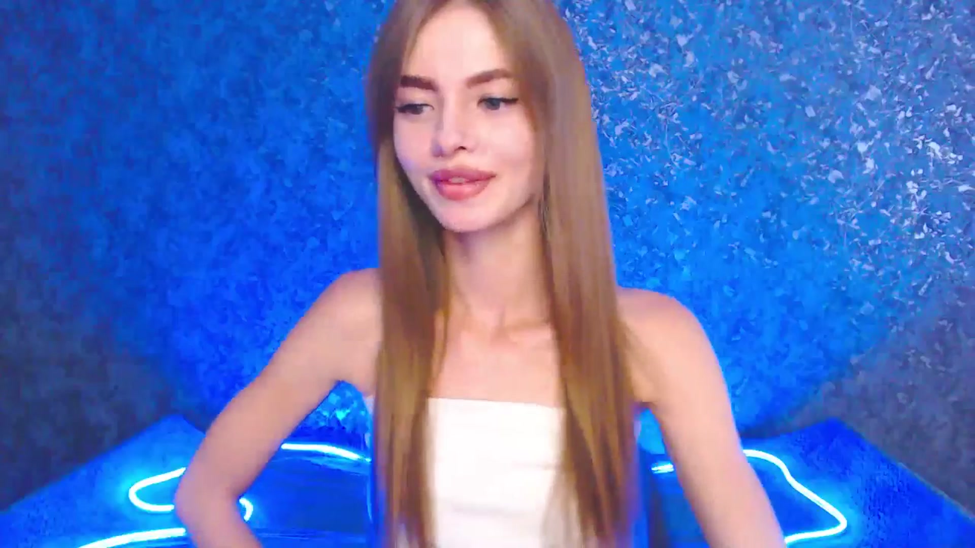 Gallery image thumbnail from Daniella___'s myfreecams stream on, 09/08/2025, 12:08 image 4 of 20