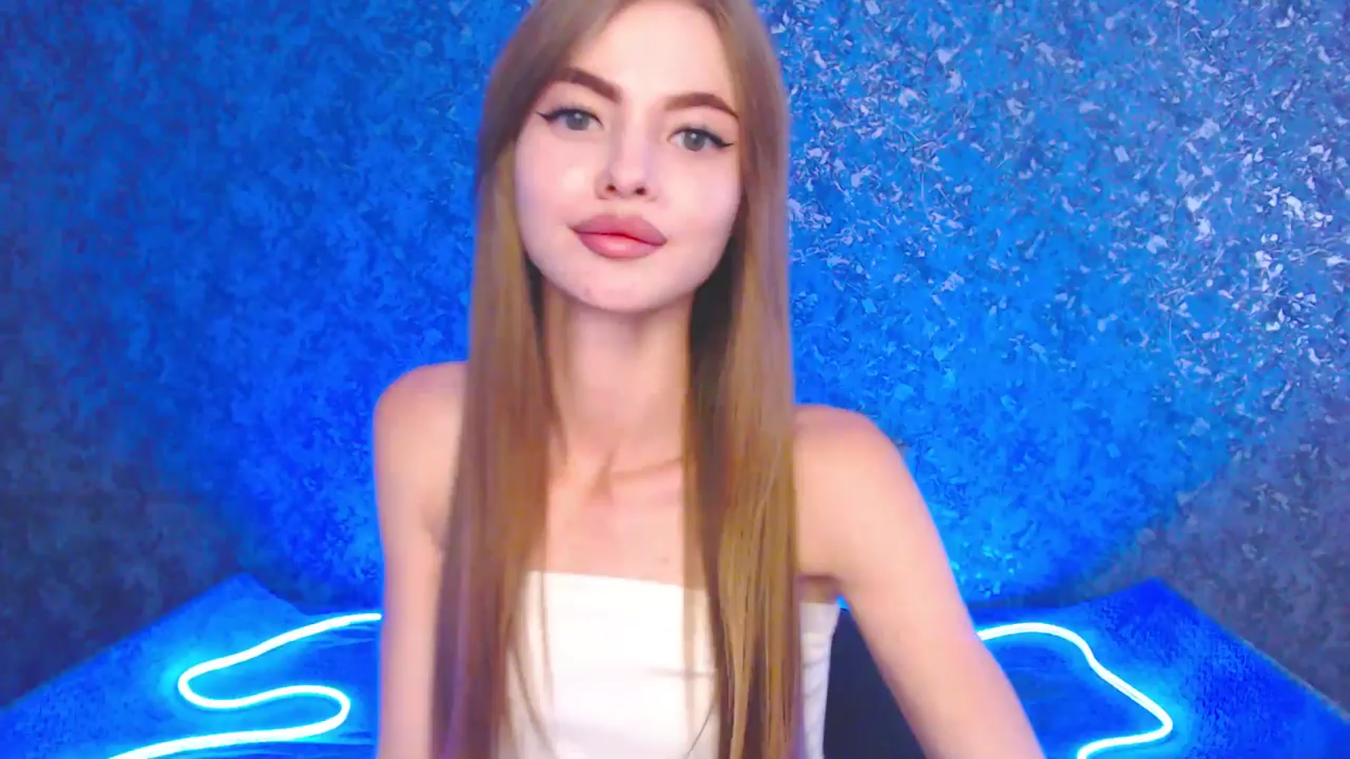 Gallery image thumbnail from Daniella___'s myfreecams stream on, 09/08/2025, 12:08 image 2 of 20
