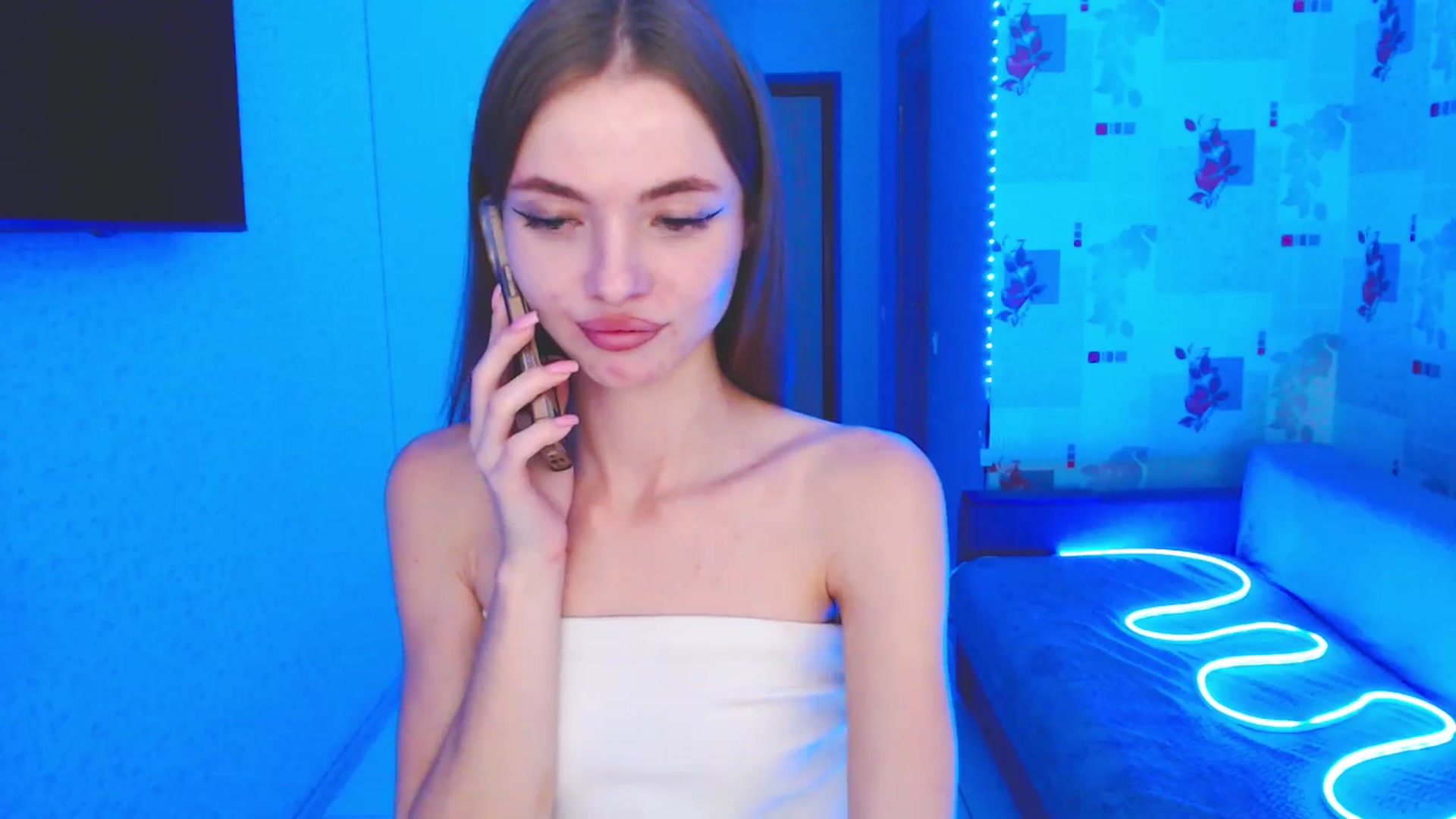 Gallery image thumbnail from Daniella___'s myfreecams stream on, 11/10/2025, 15:12 image 10 of 20