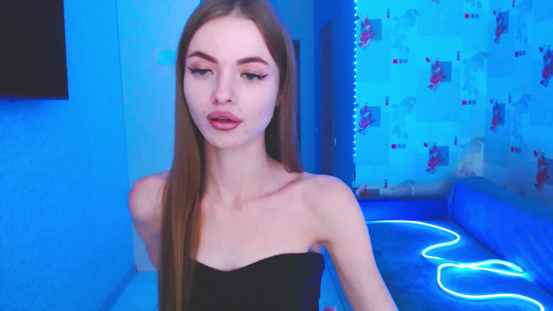 Gallery image thumbnail from Daniella___'s myfreecams stream on, 11/14/2025, 12:21 image 4 of 20