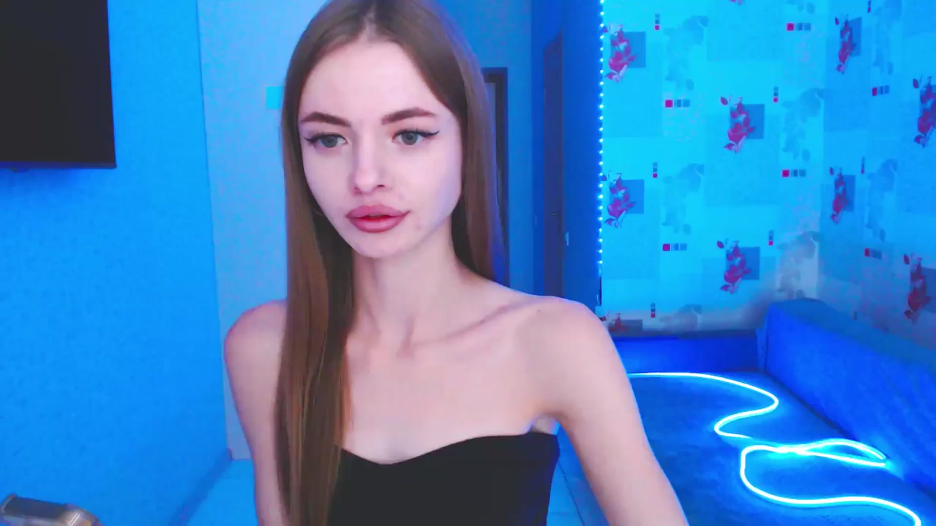 Gallery image thumbnail from Daniella___'s myfreecams stream on, 11/14/2025, 12:21 image 12 of 20