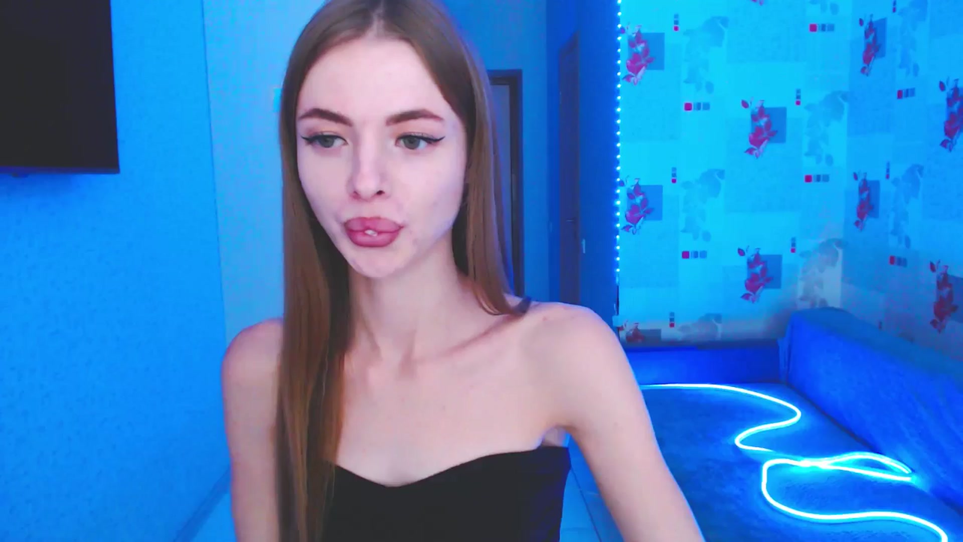 Gallery image thumbnail from Daniella___'s myfreecams stream on, 11/14/2025, 12:21 image 5 of 20