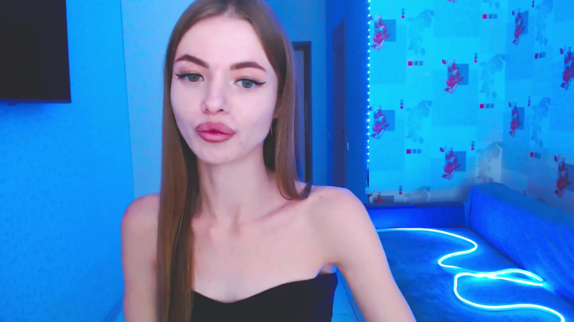 Gallery image thumbnail from Daniella___'s myfreecams stream on, 11/14/2025, 12:21 image 6 of 20