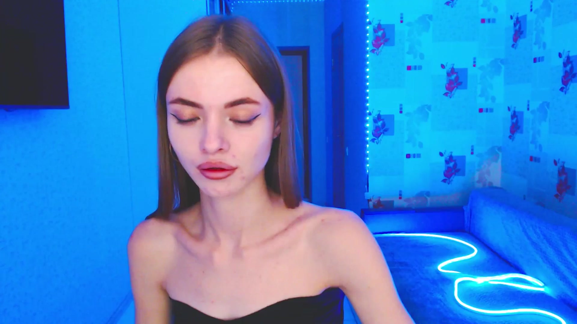 Gallery image thumbnail from Daniella___'s myfreecams stream on, 11/14/2025, 14:49 image 11 of 20