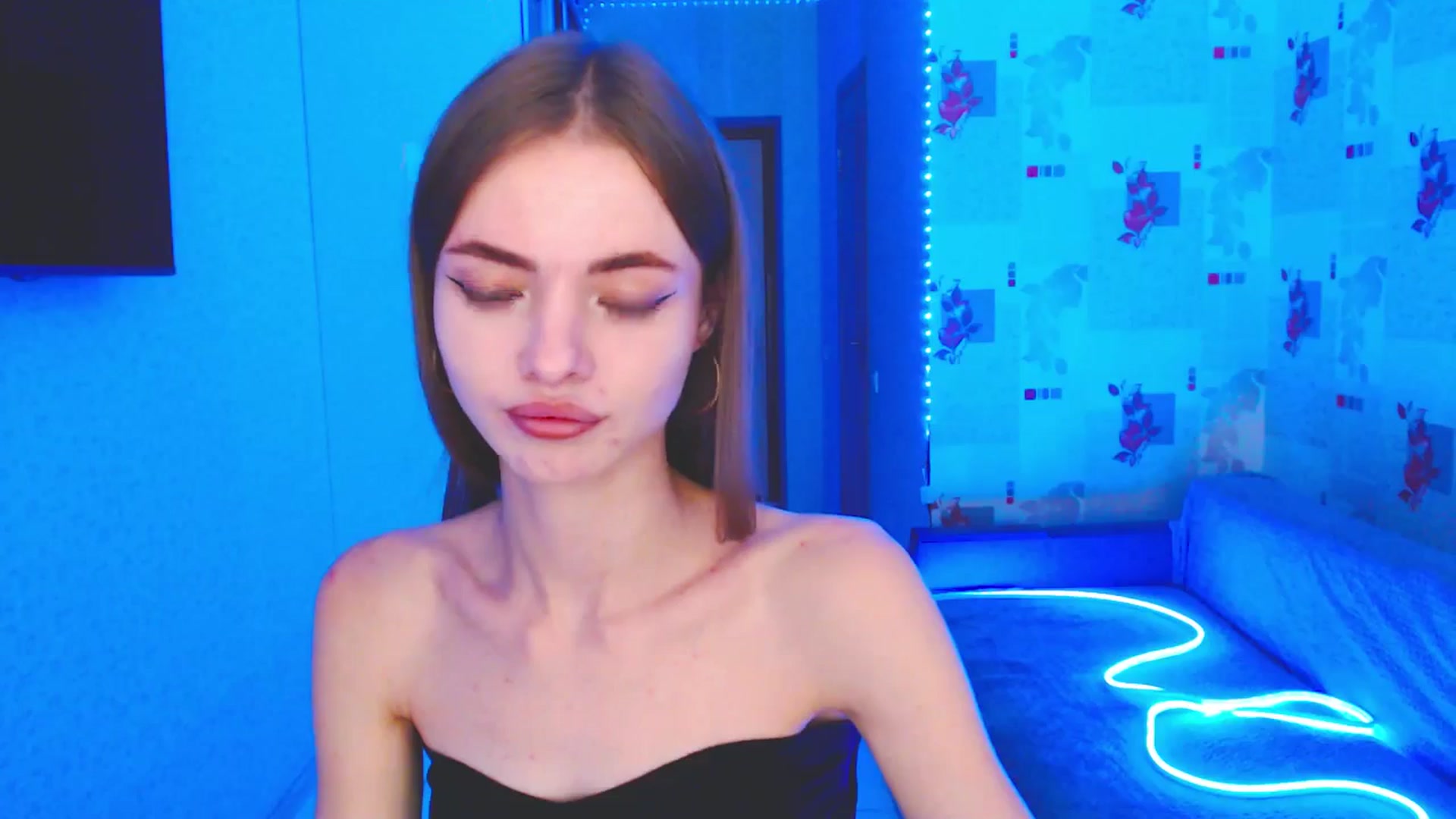 Gallery image thumbnail from Daniella___'s myfreecams stream on, 11/14/2025, 14:49 image 10 of 20
