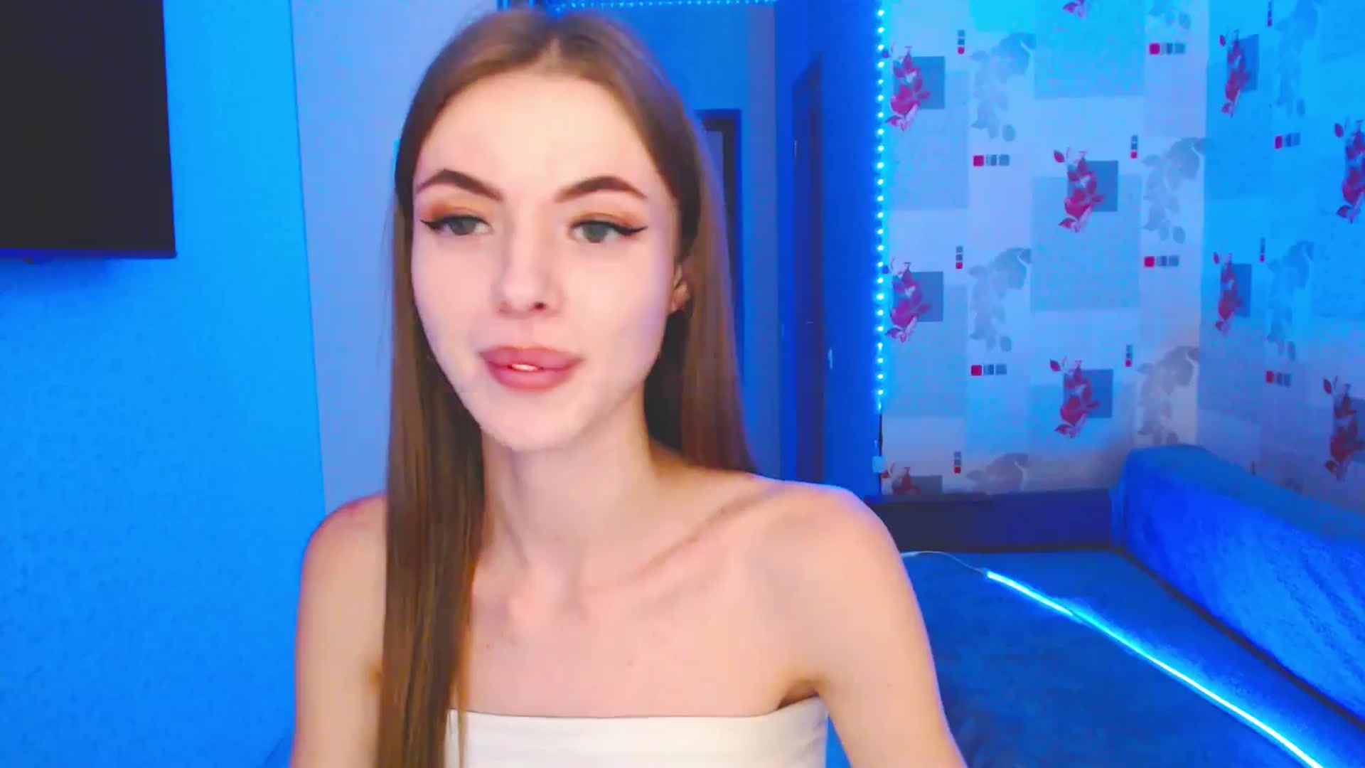 Gallery image thumbnail from Daniella___'s myfreecams stream on, 11/25/2025, 14:43 image 13 of 20
